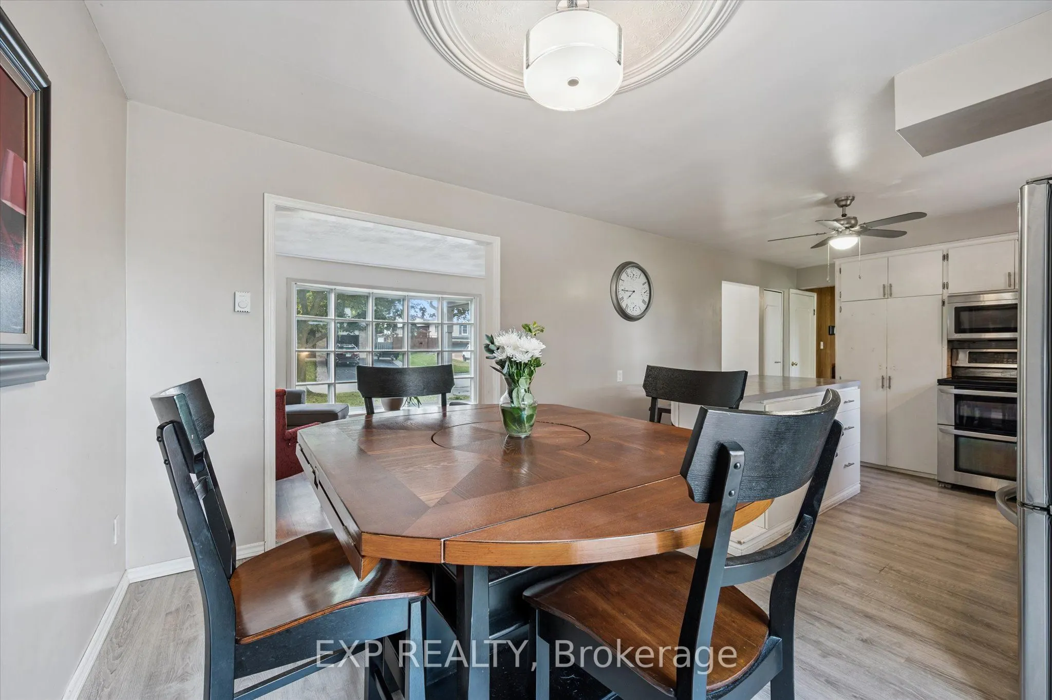 338 Ascot Place
