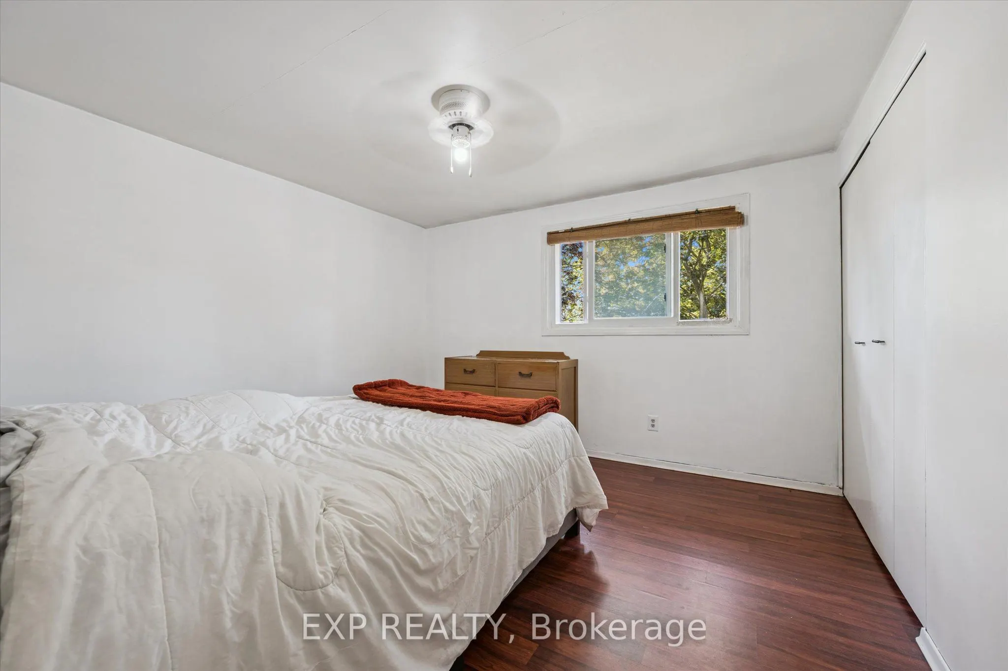 338 Ascot Place