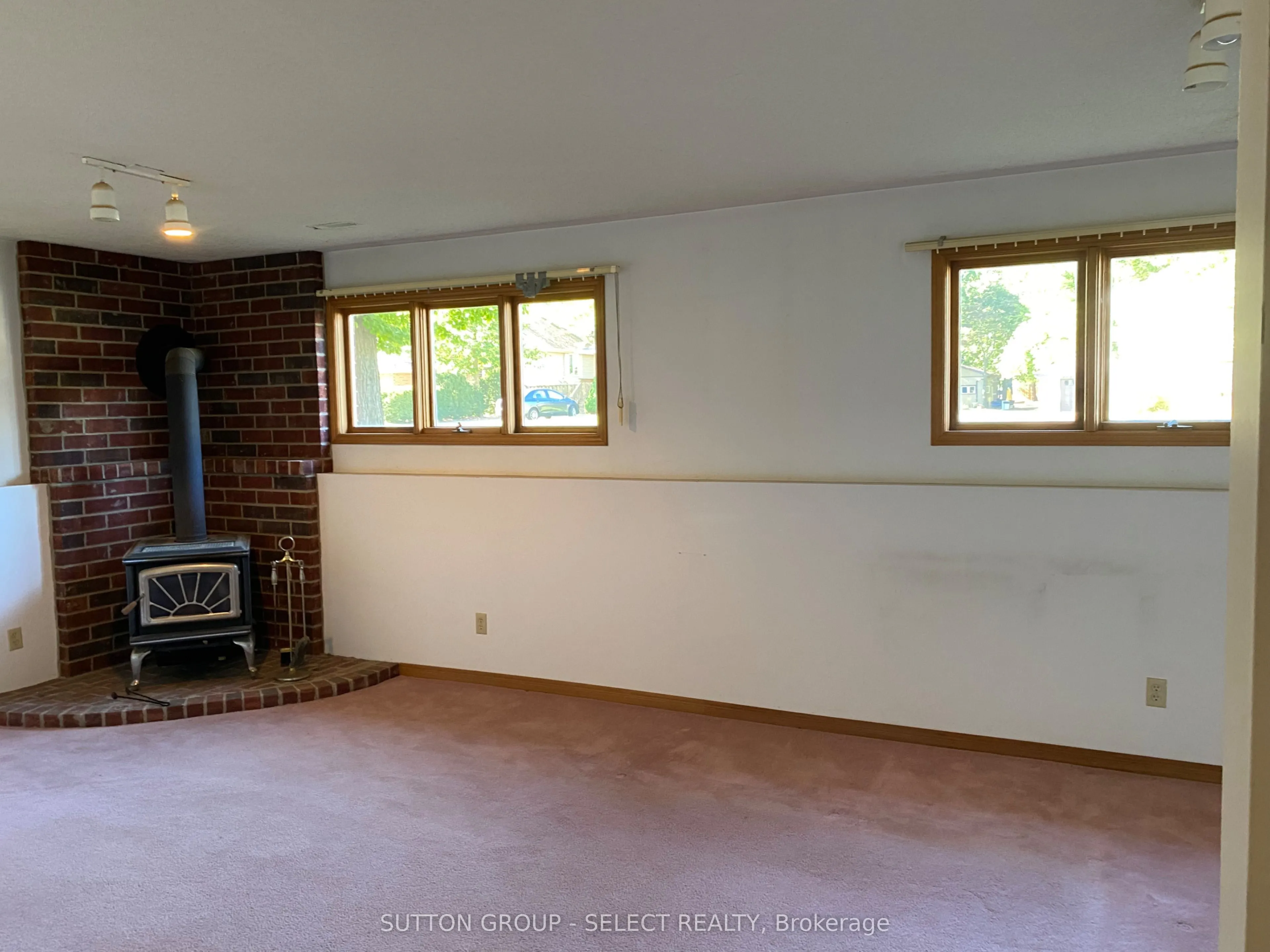 8579 Glendon Drive
