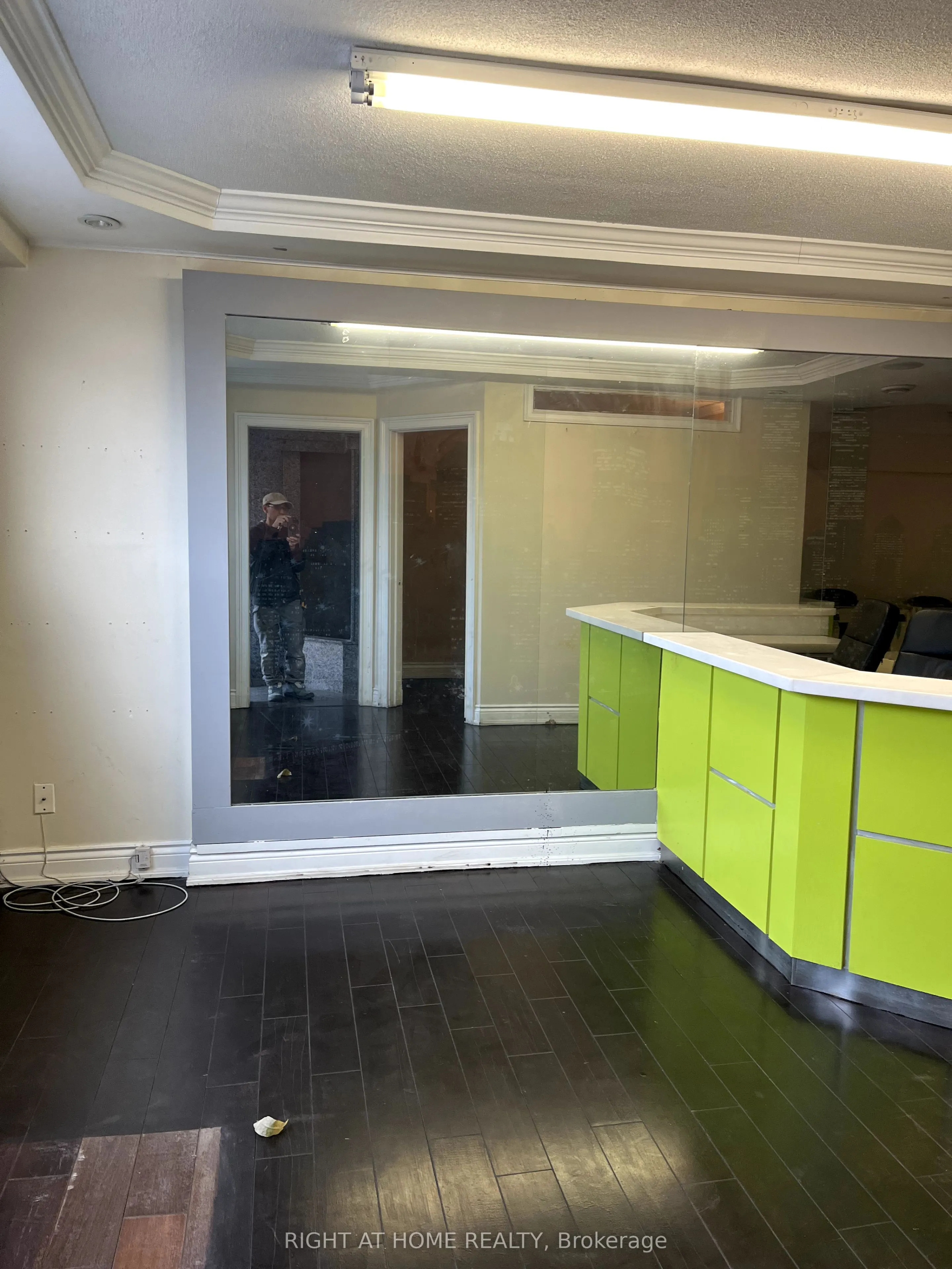 314 Crockett Street, #1