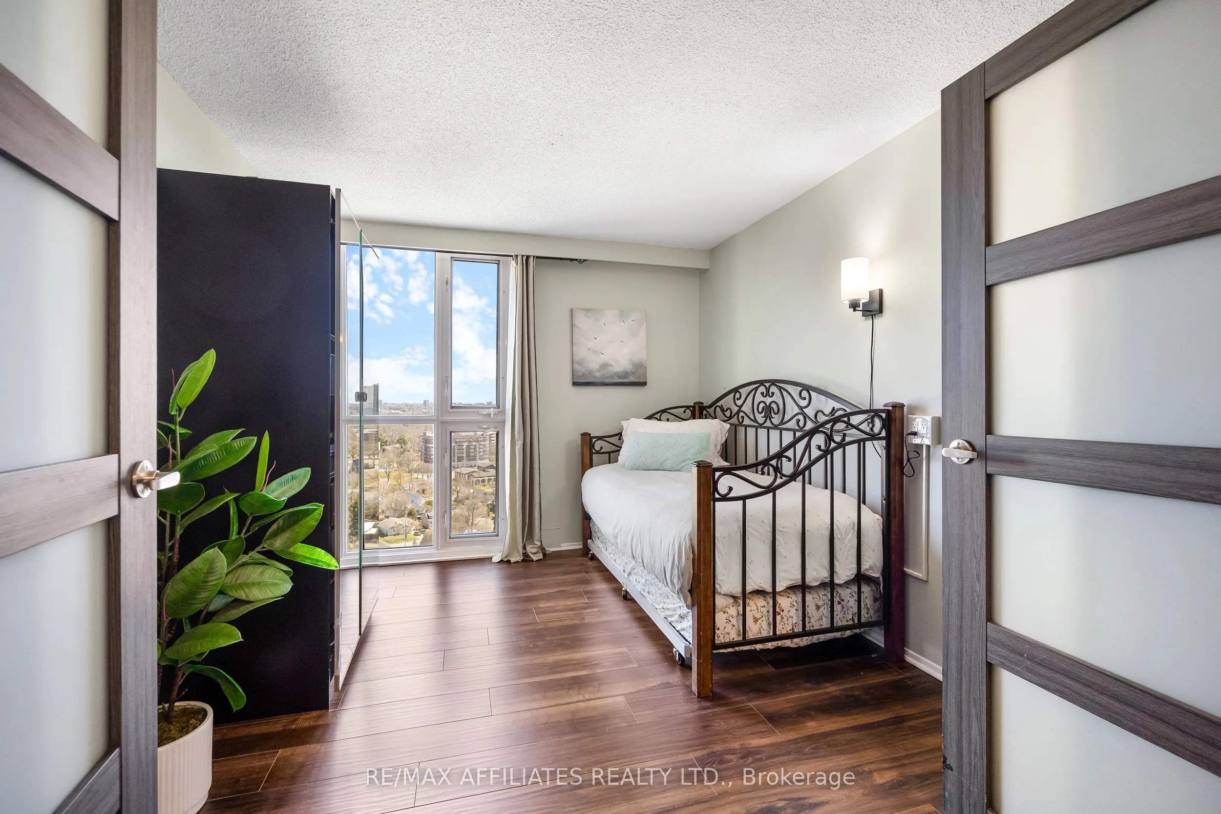 1025 RICHMOND Road, #2305