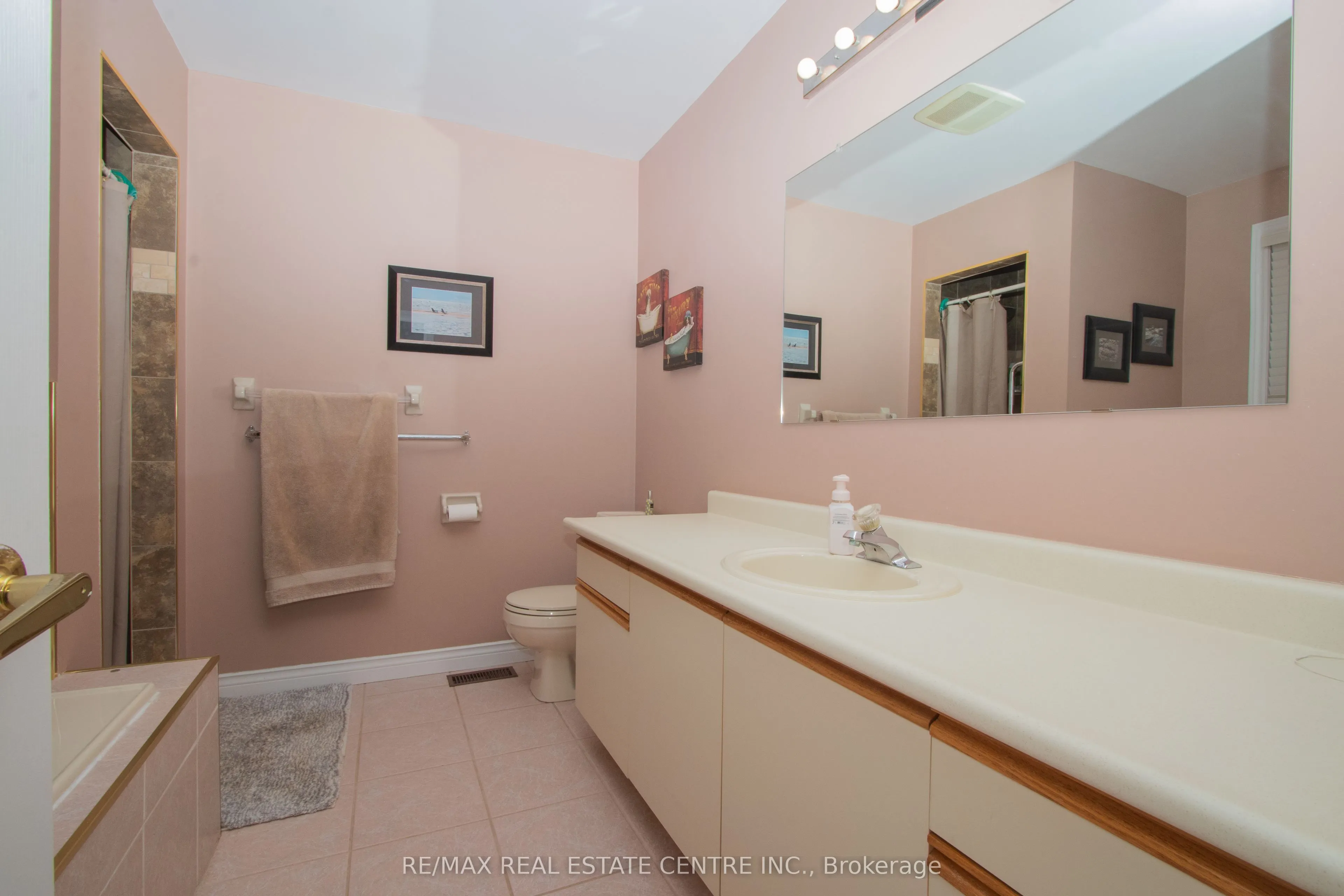 119 Hume Drive
