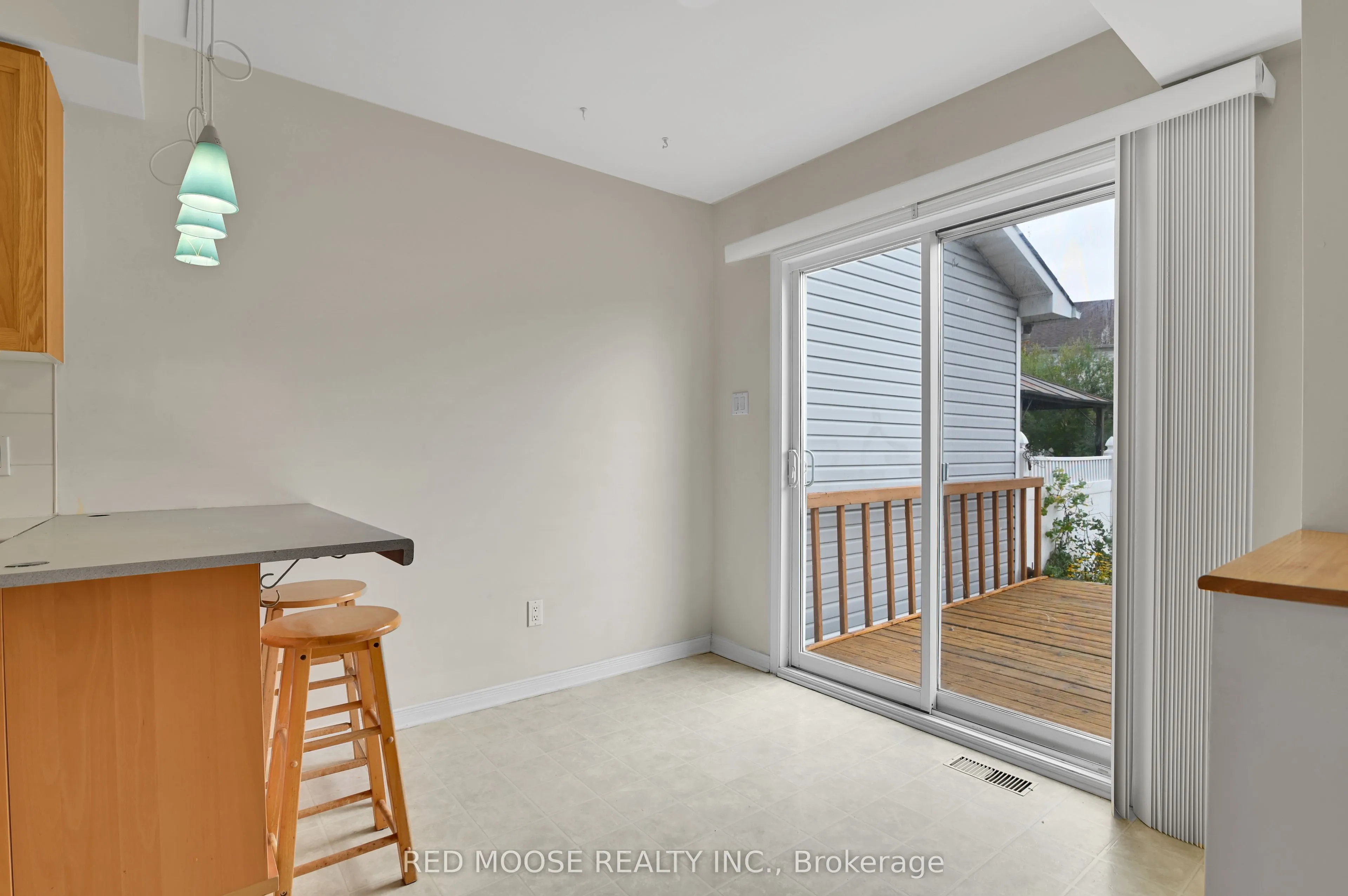 4569 Ogilvie Walk Crescent