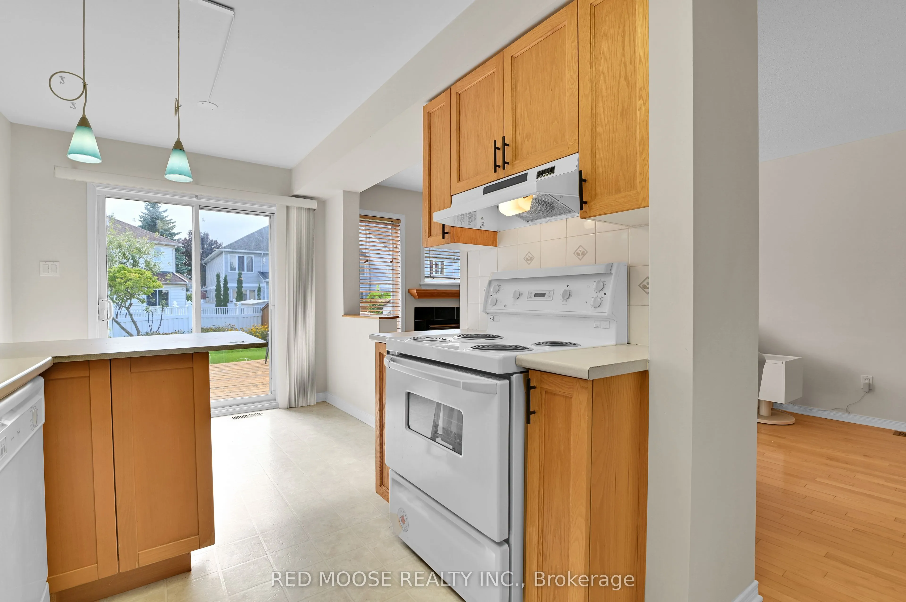 4569 Ogilvie Walk Crescent