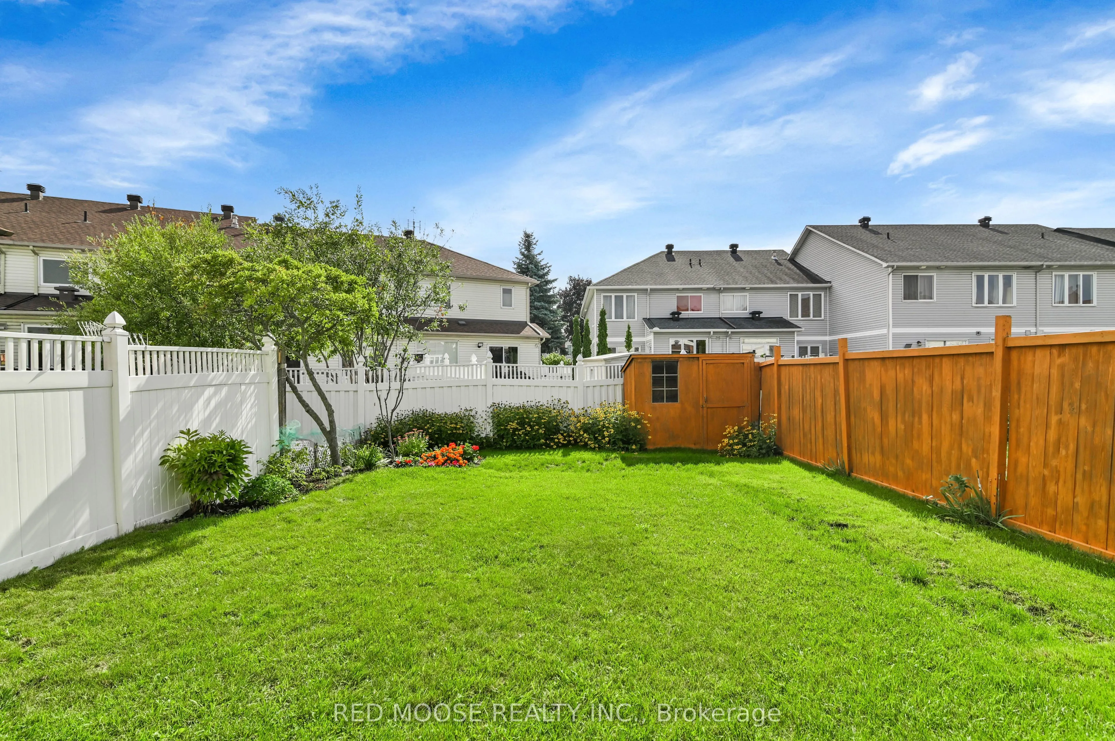 4569 Ogilvie Walk Crescent