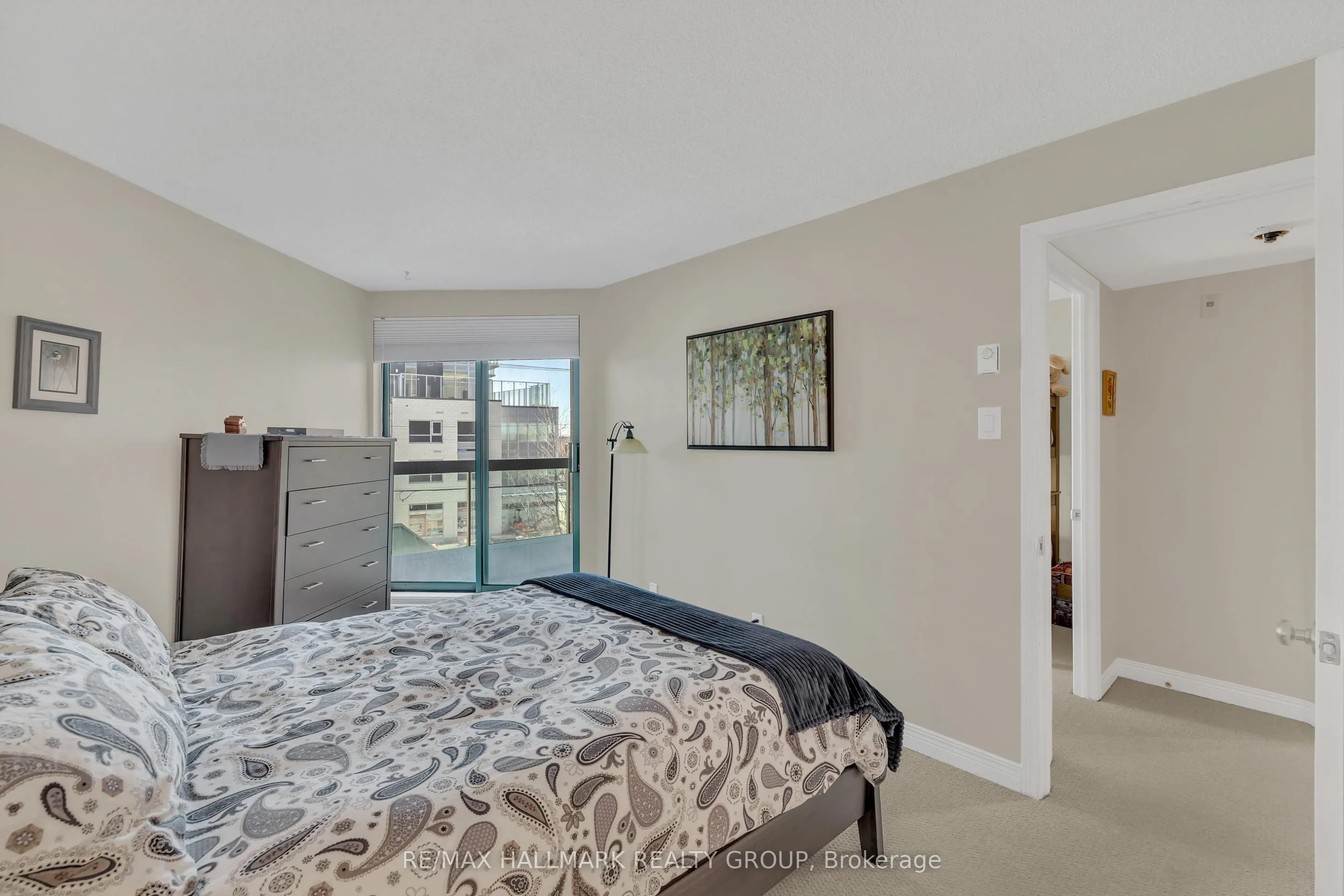 550 Cambridge Street S, #307