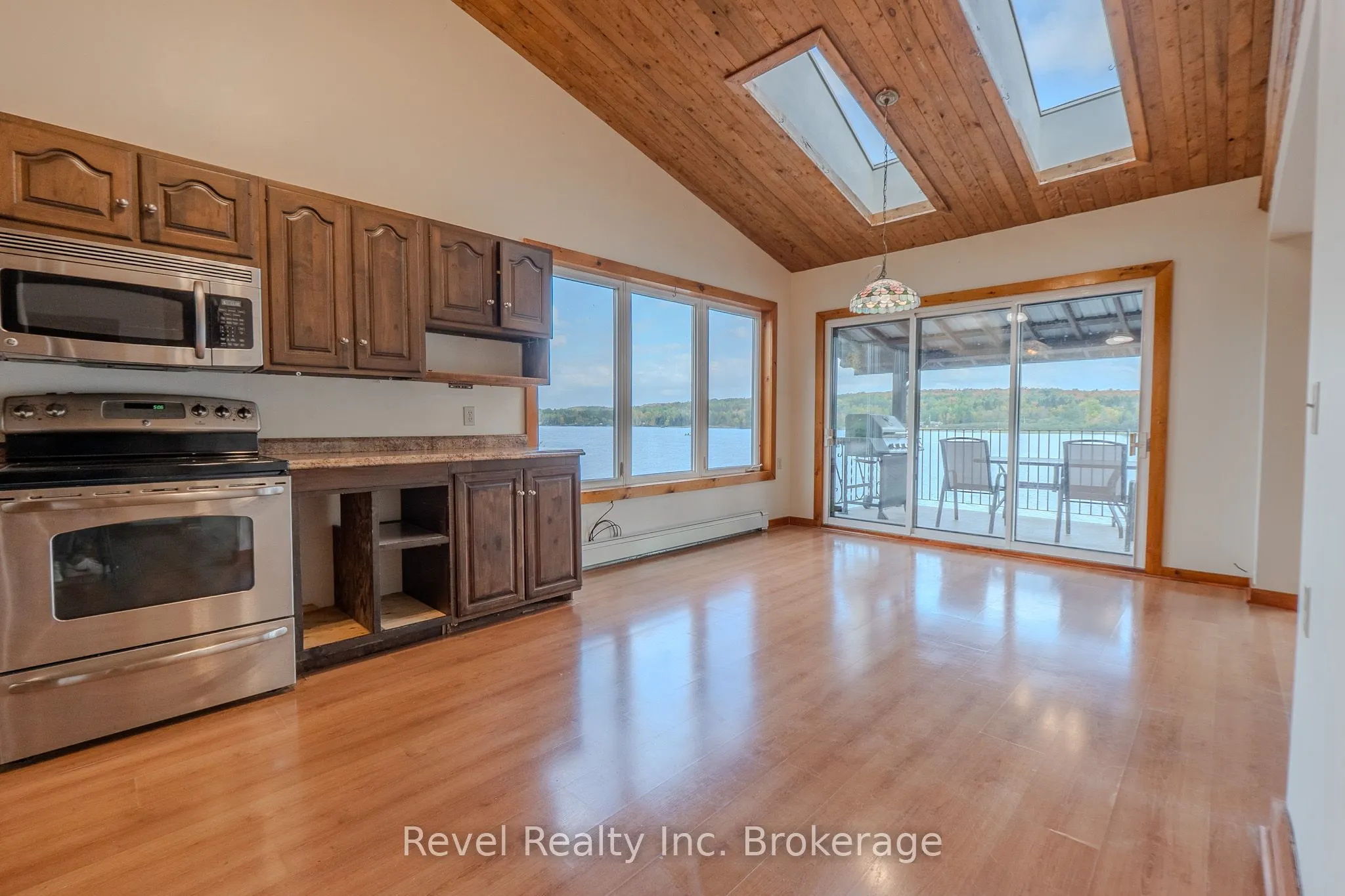 280 Sunnyside Road