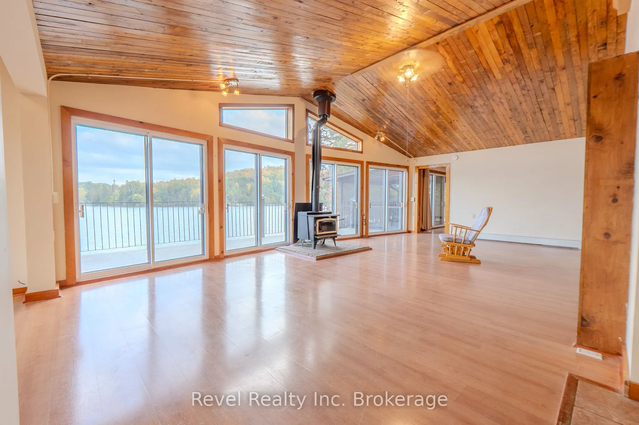 280 Sunnyside Road
