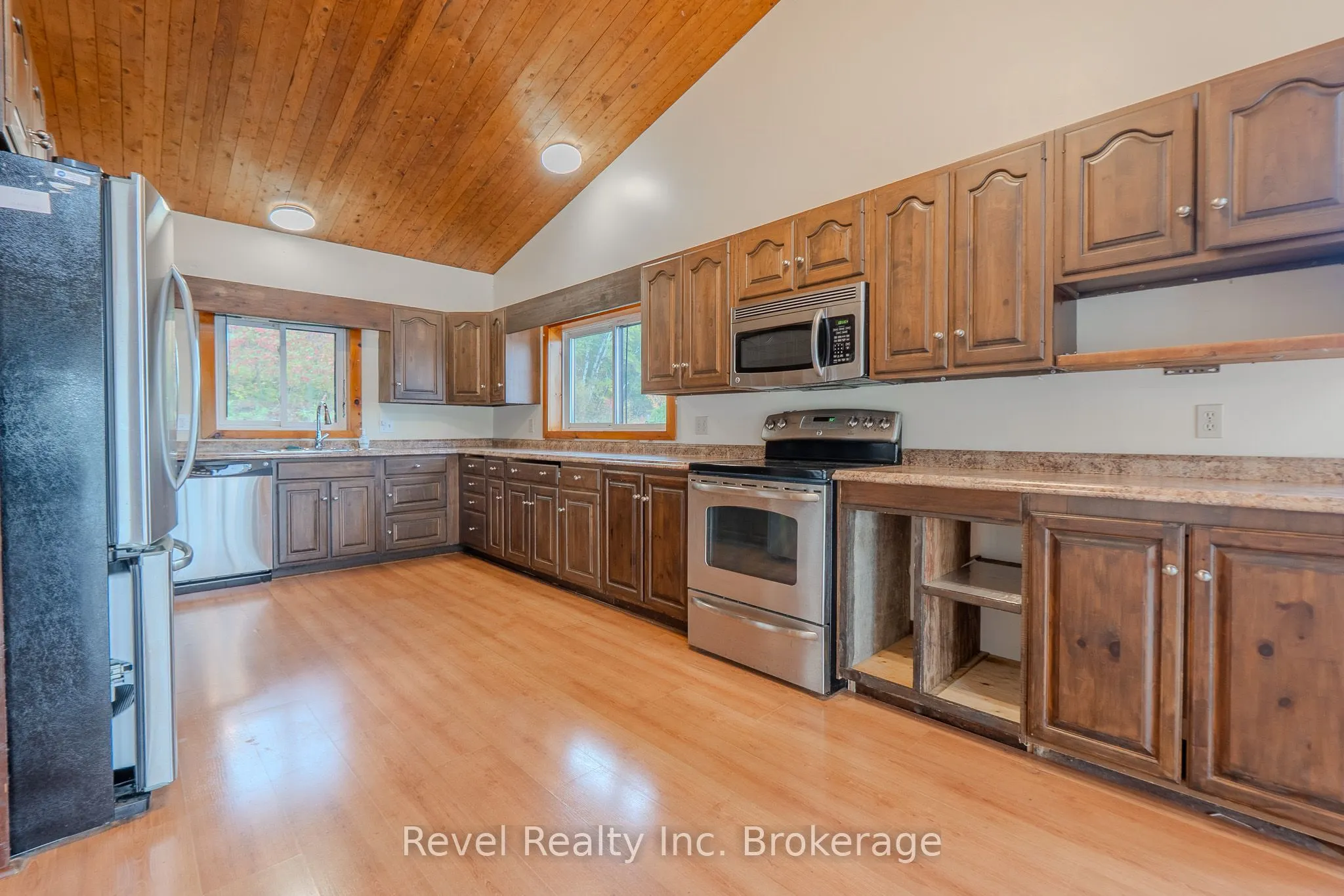 280 Sunnyside Road