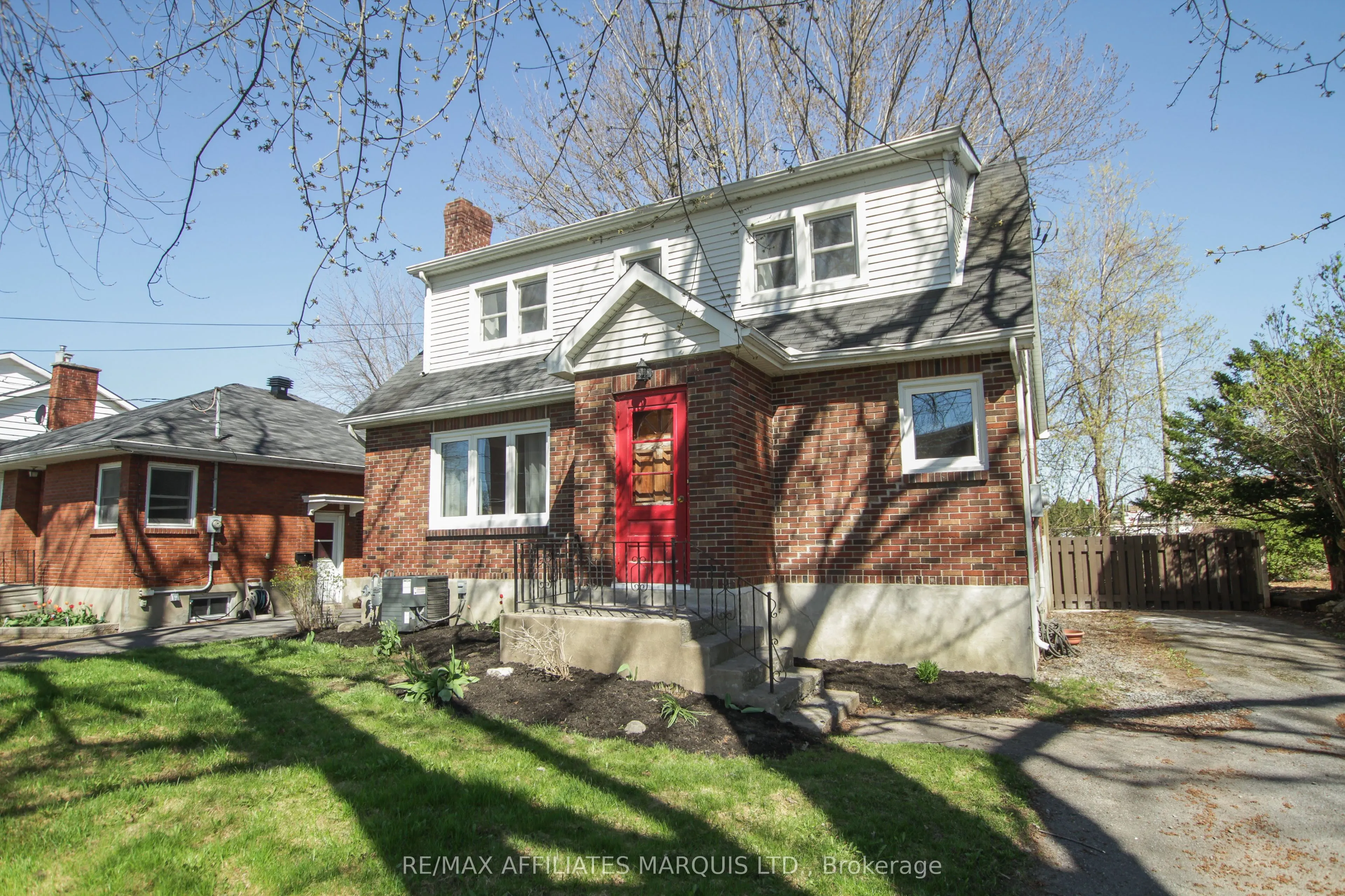 7 Old Orchard Avenue
