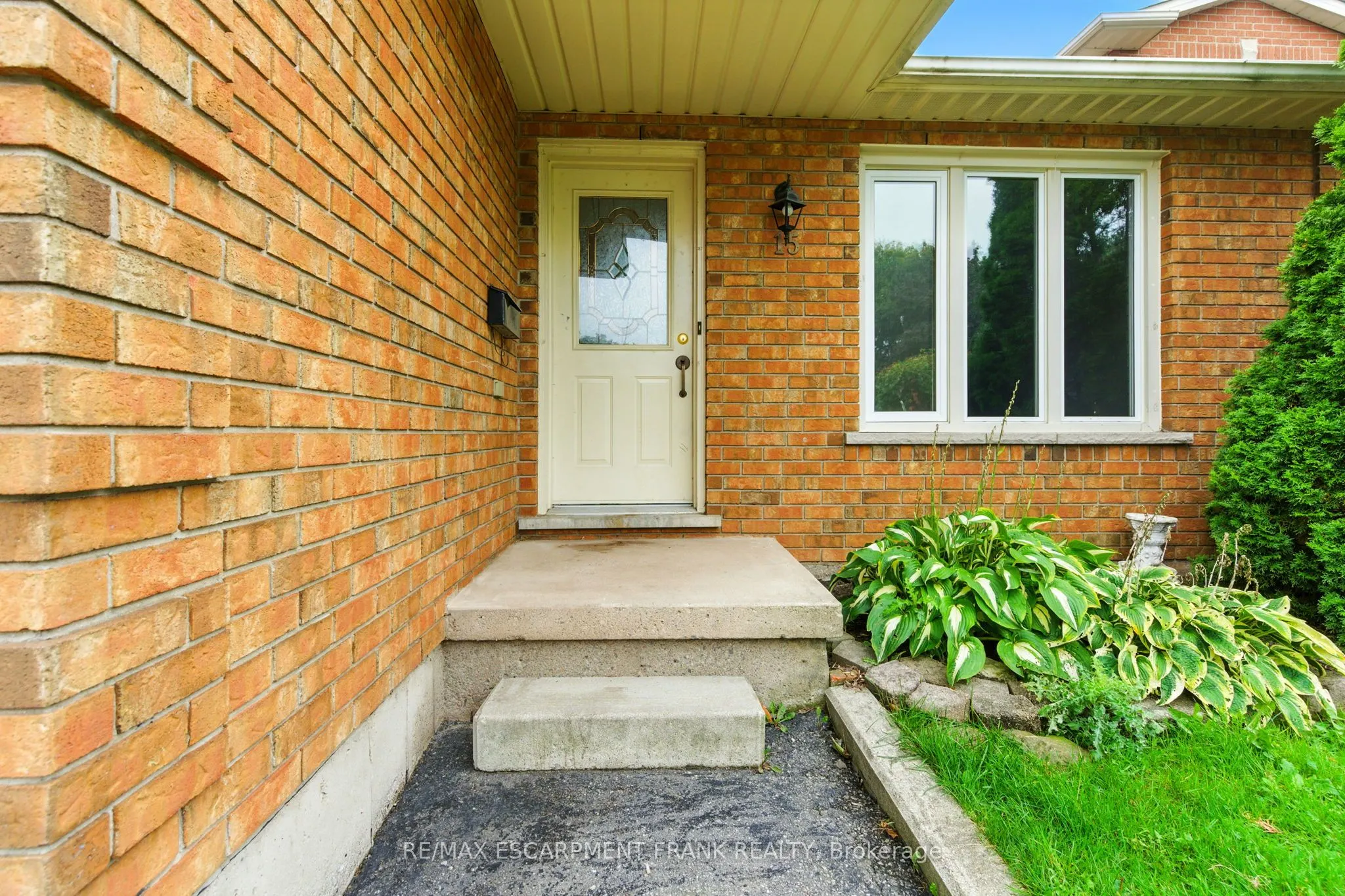 15 Gisele Drive