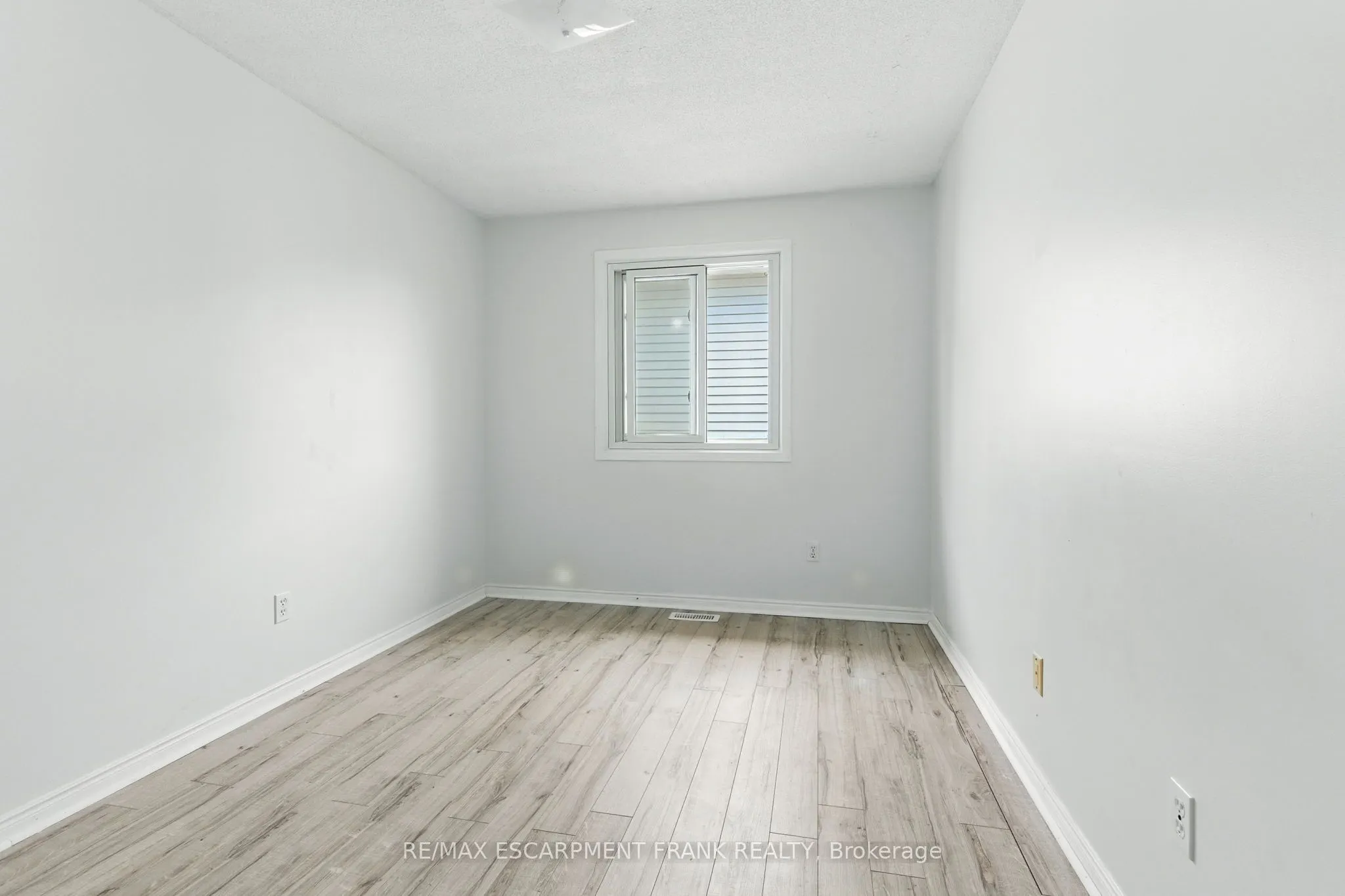 15 Gisele Drive