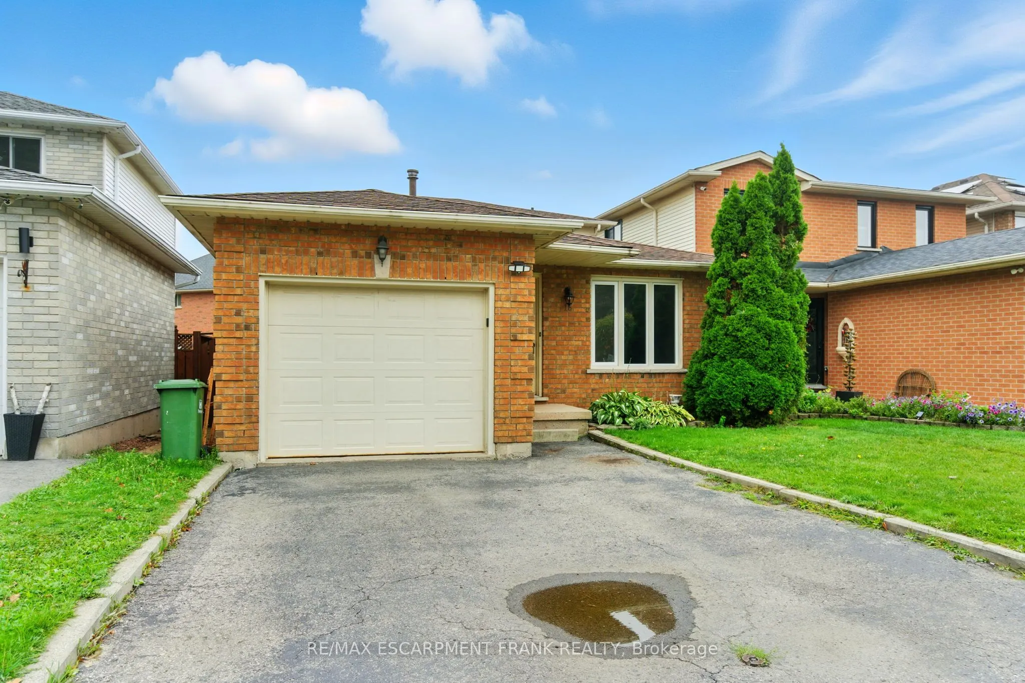 15 Gisele Drive