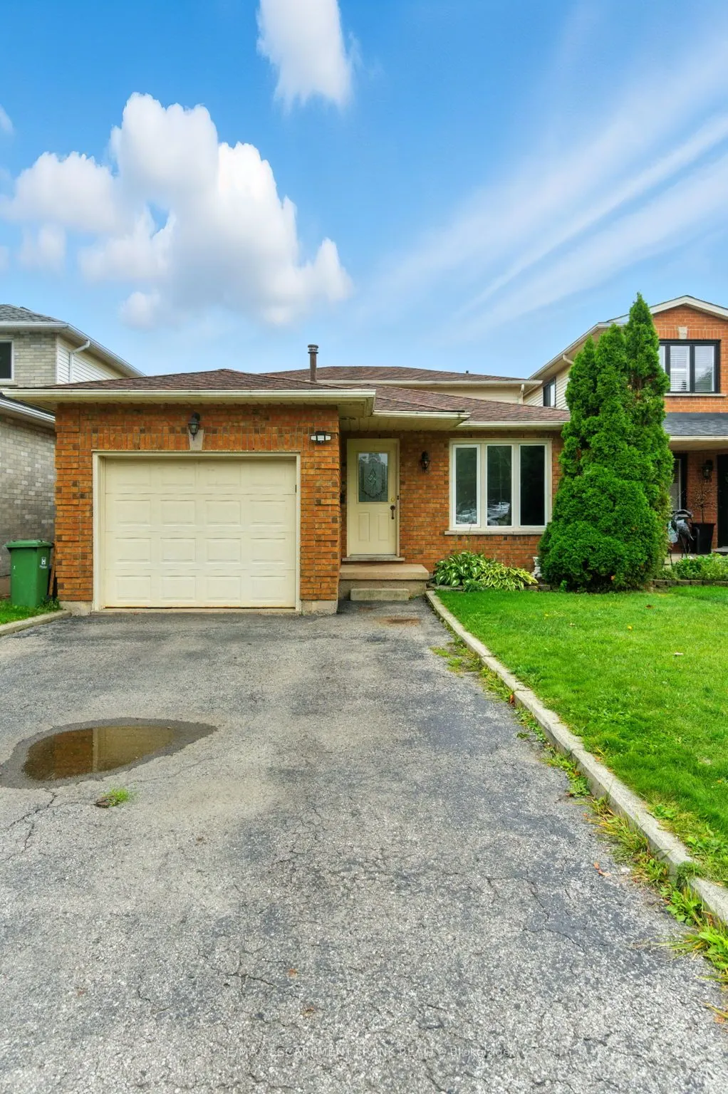 15 Gisele Drive