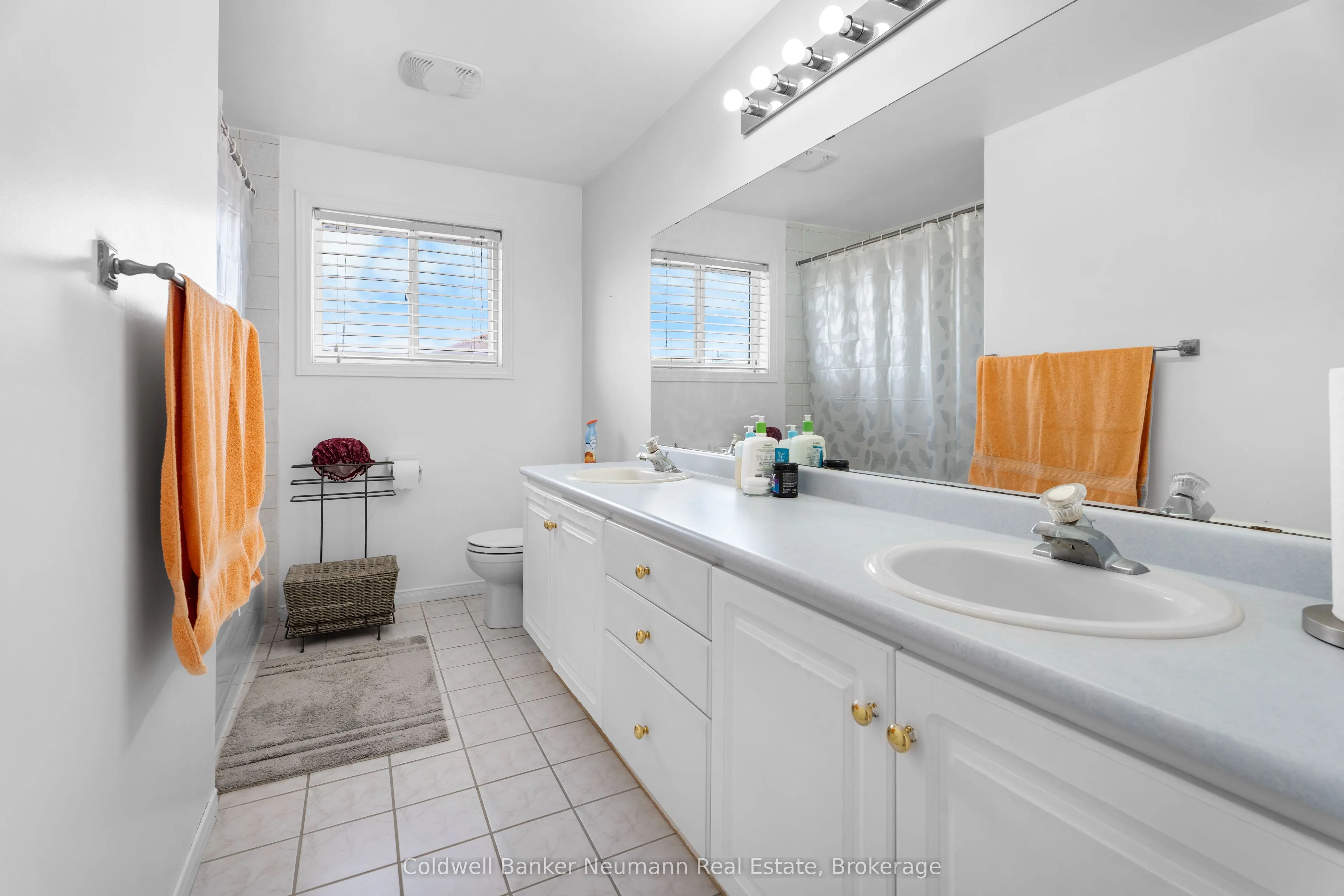 282 Imperial Road S