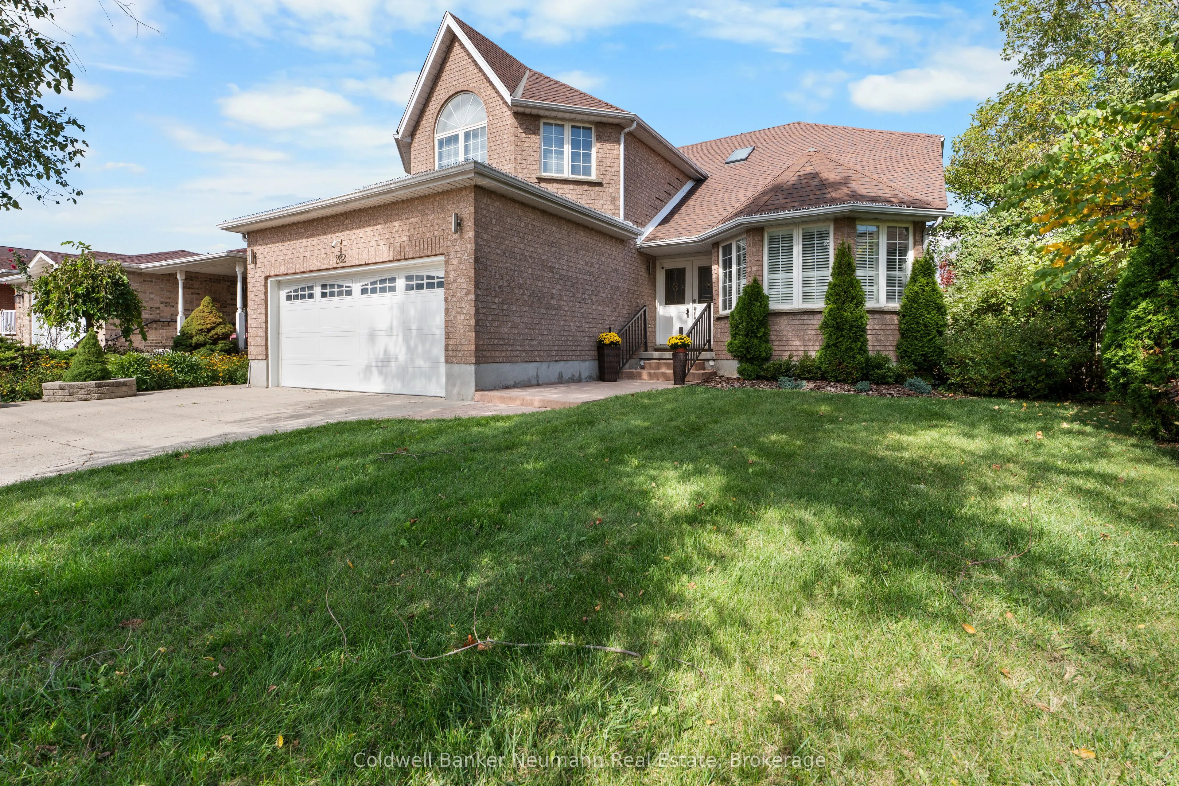282 Imperial Road S