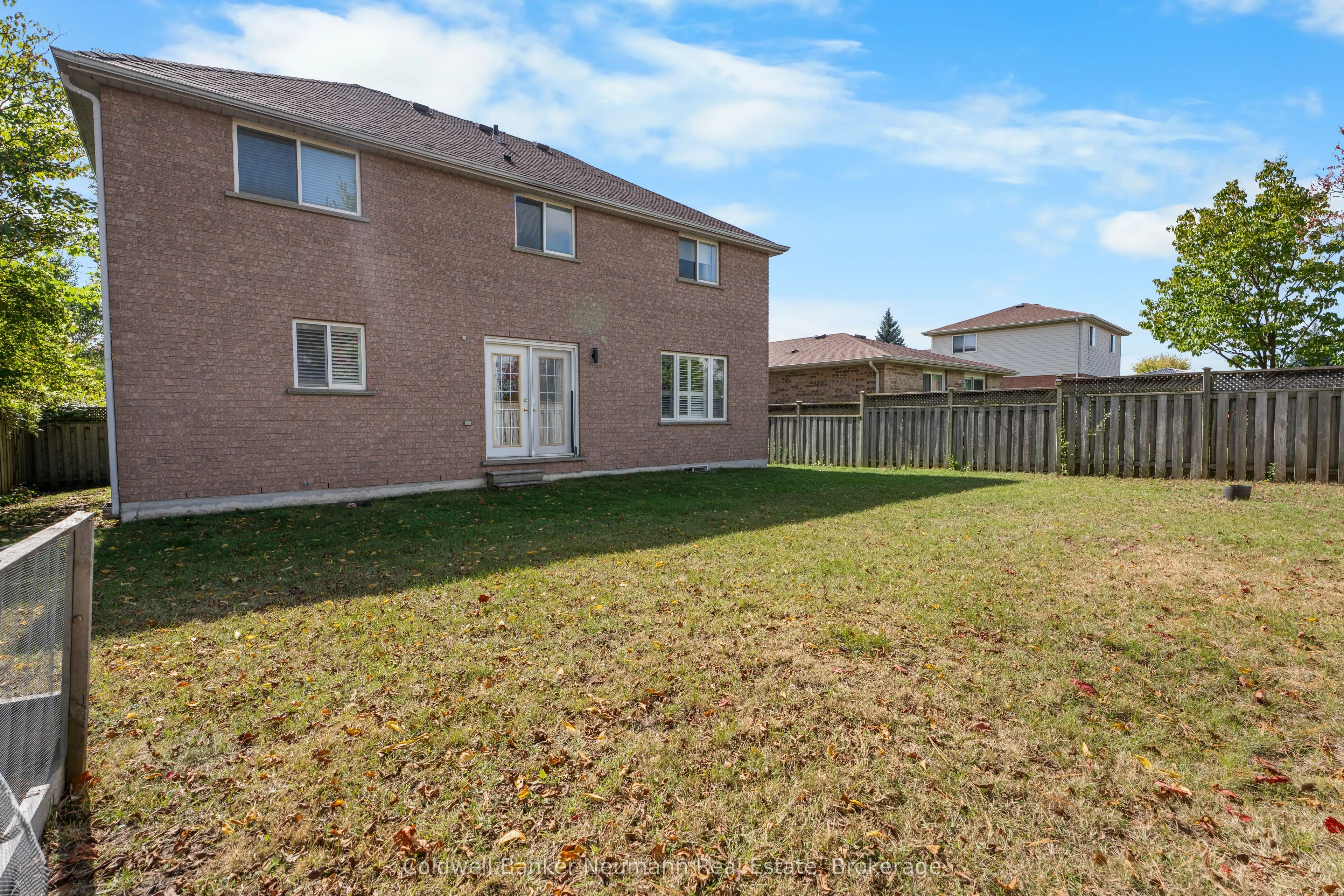 282 Imperial Road S
