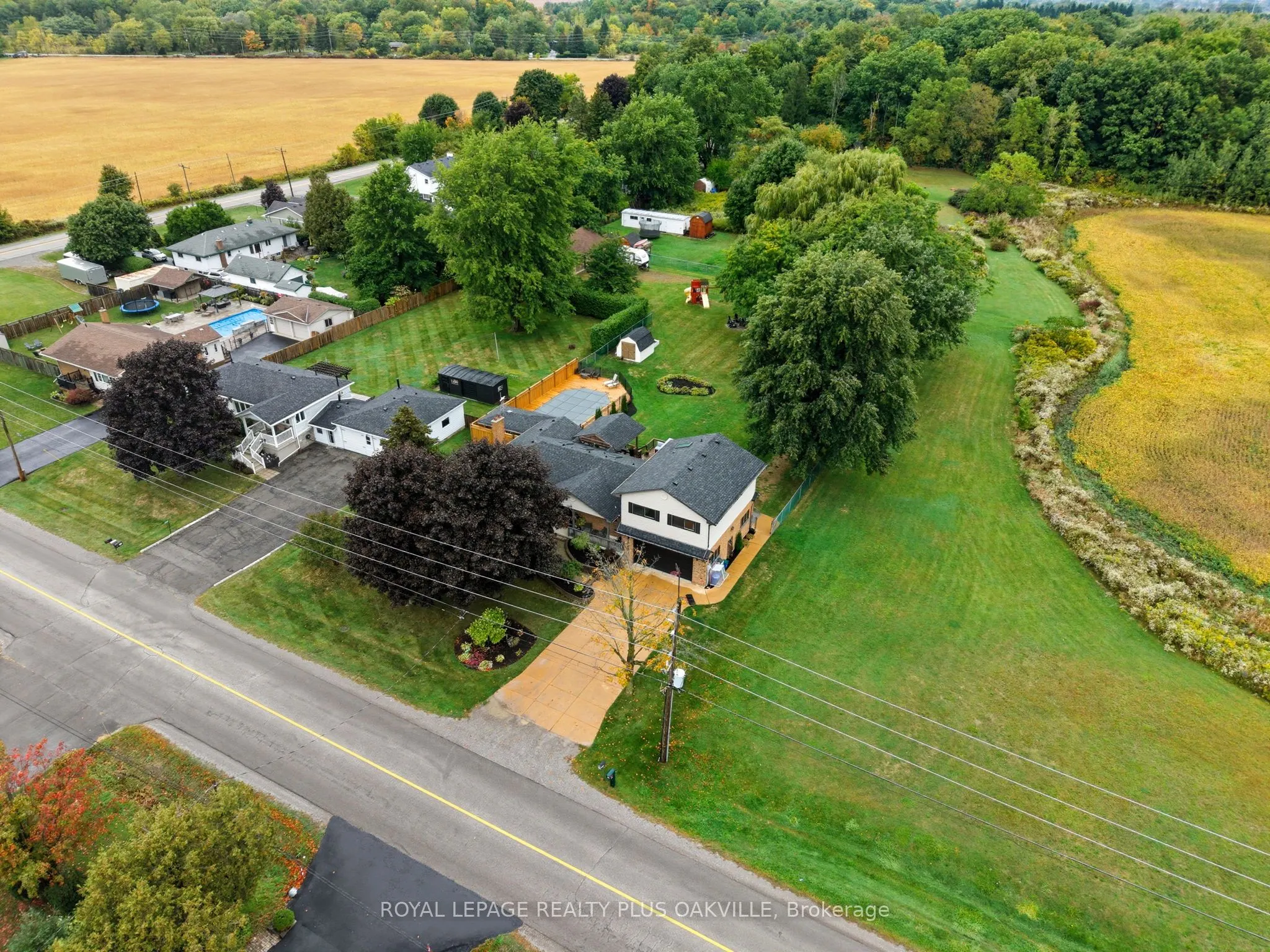 9904 Dickenson Road W