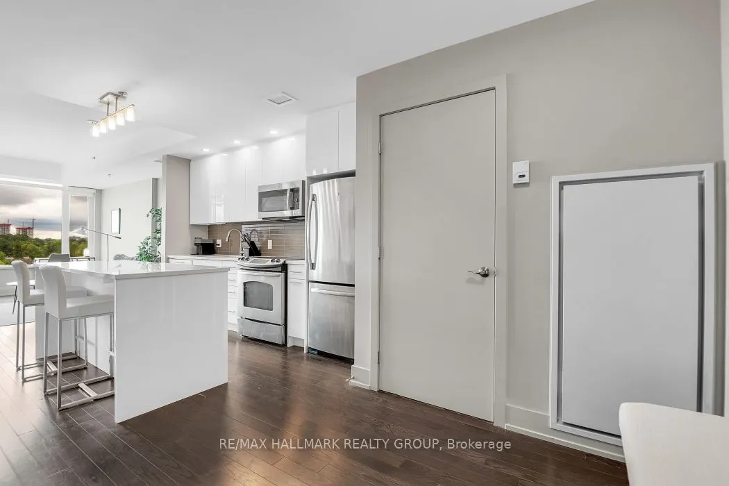 108 Richmond Road, #804
