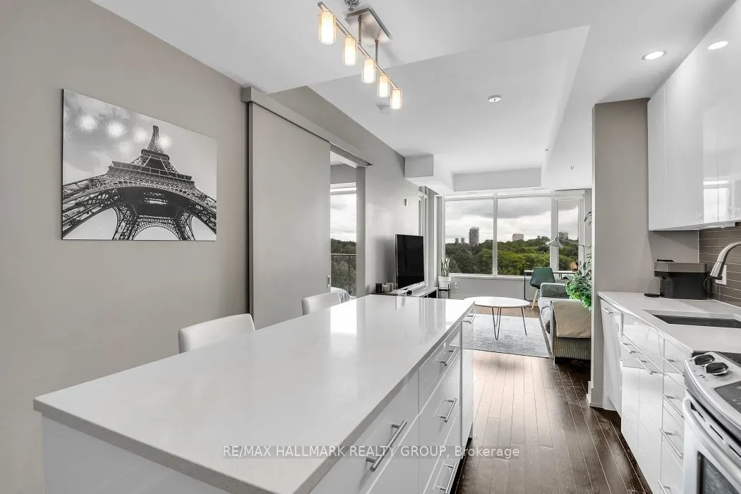 108 Richmond Road, #804
