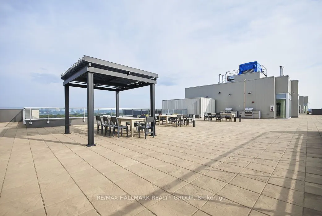108 Richmond Road, #804