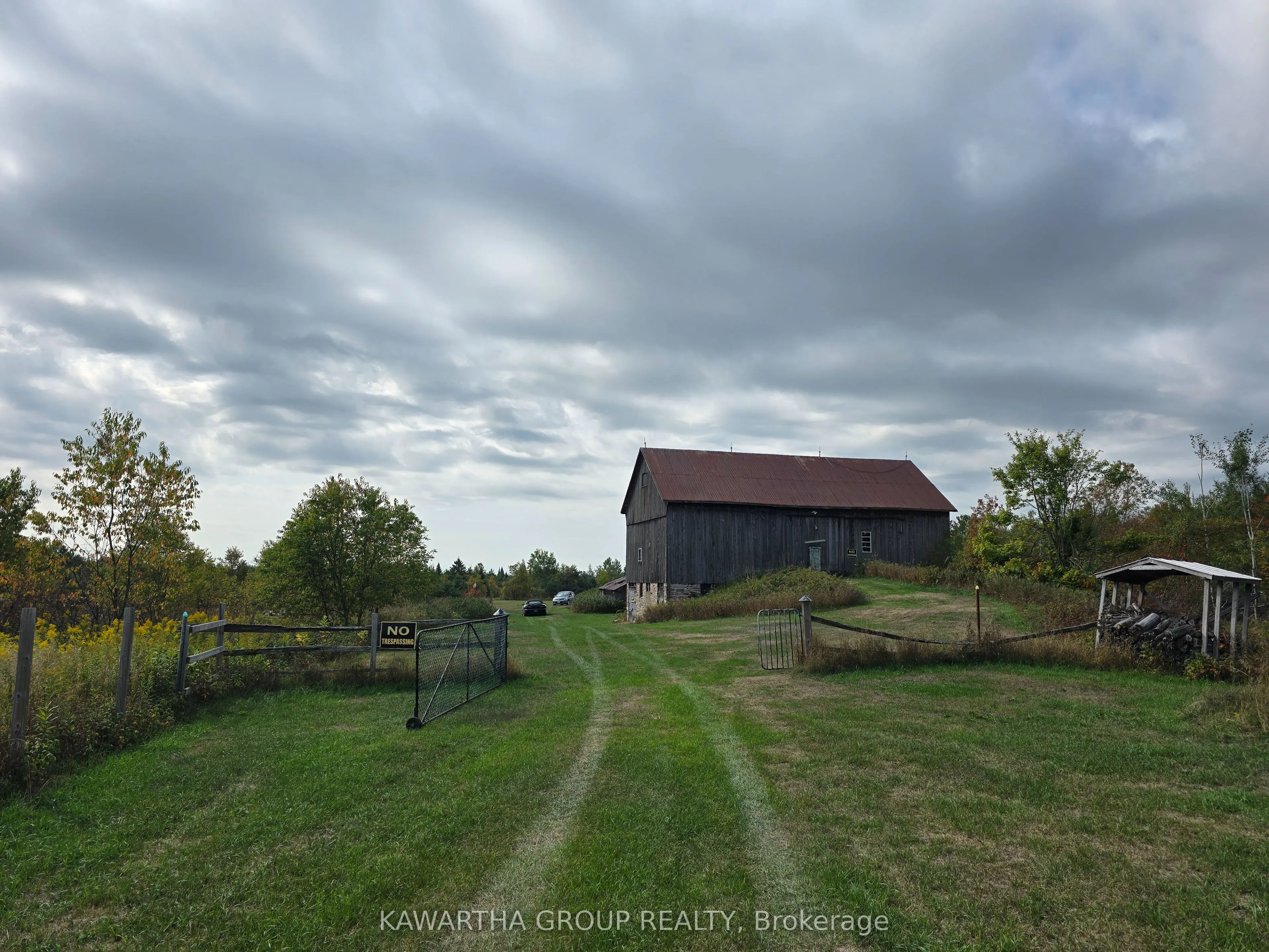 1597 Bacon Road W