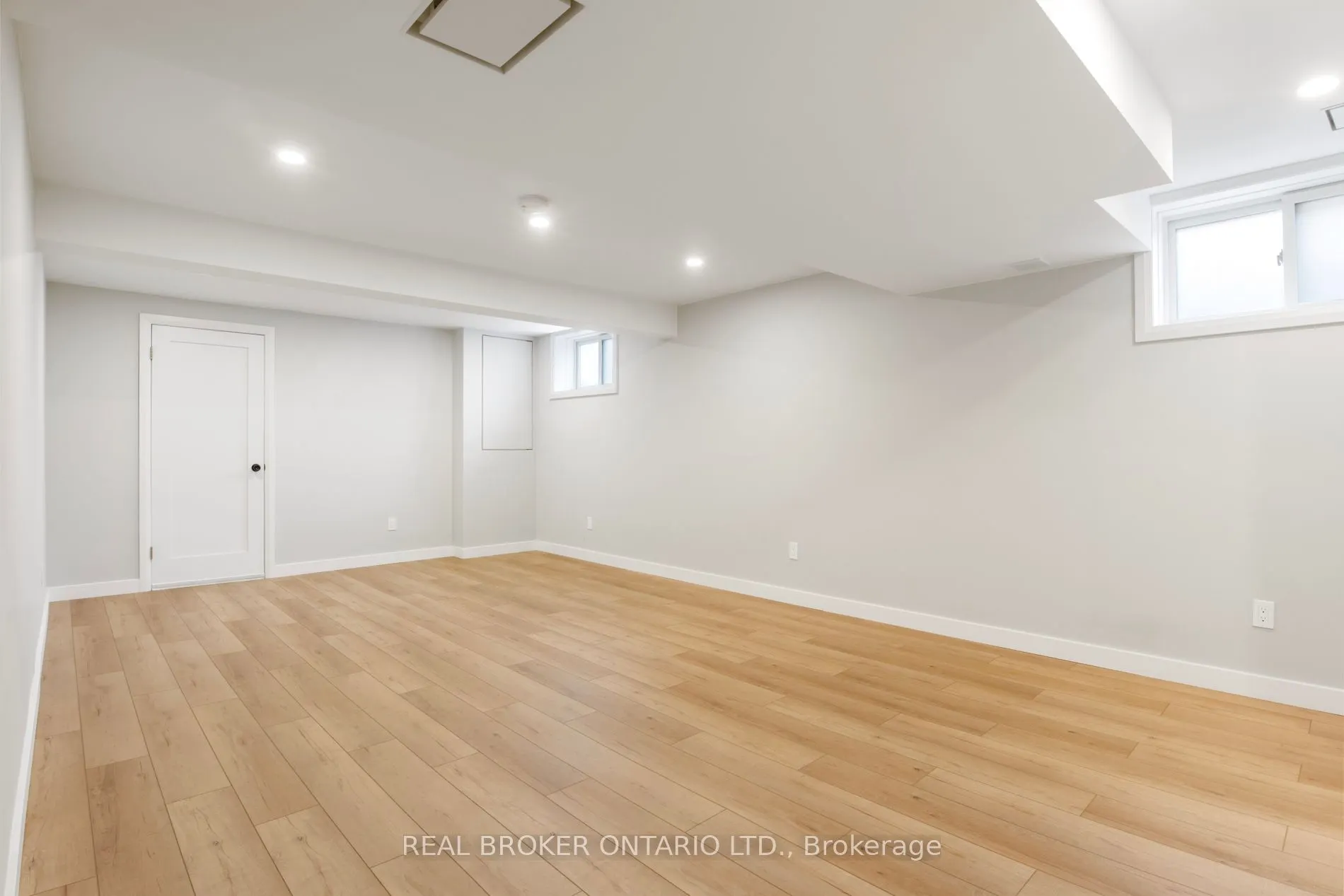 427 Dansbury Drive