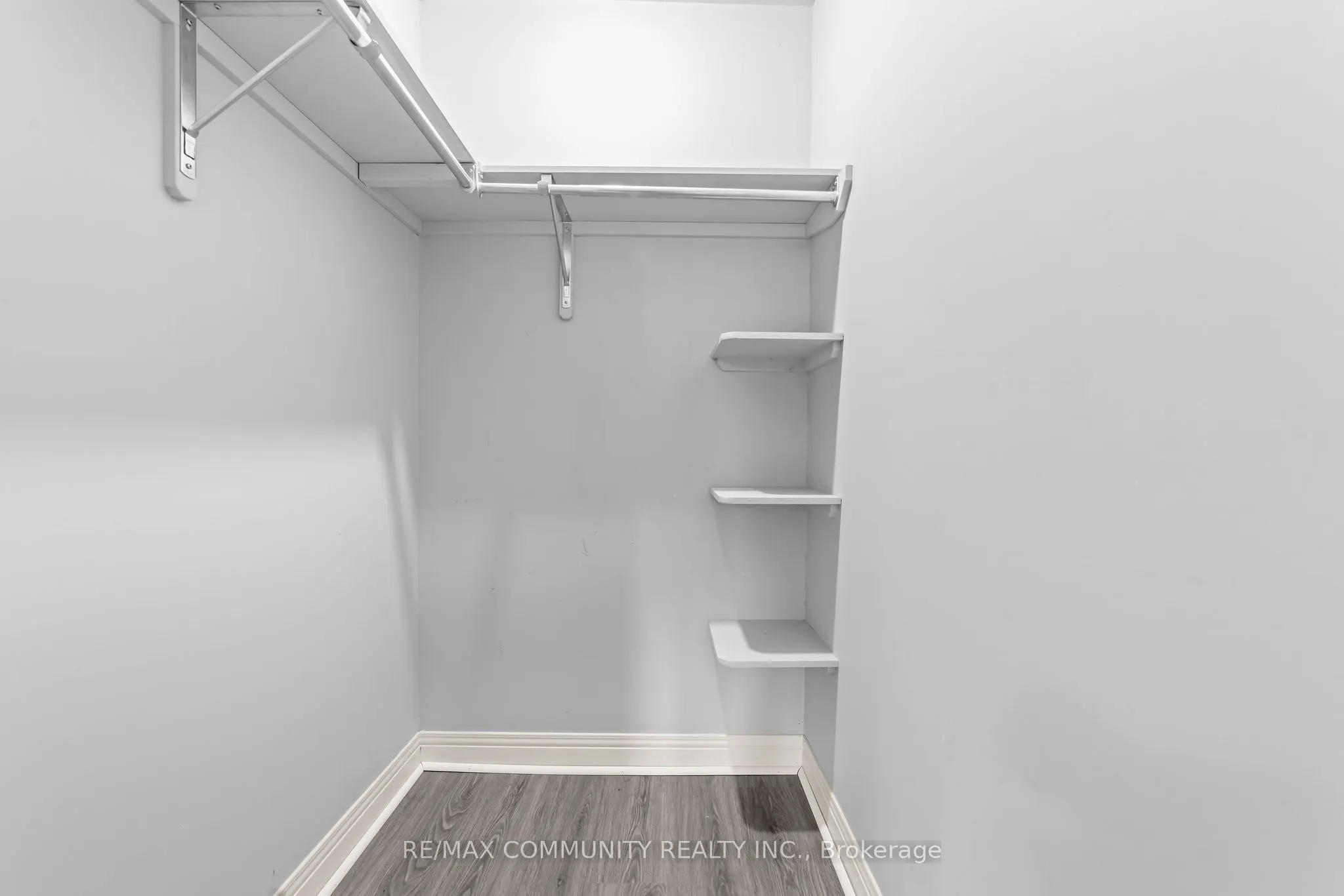 210-216 Homestead Crescent