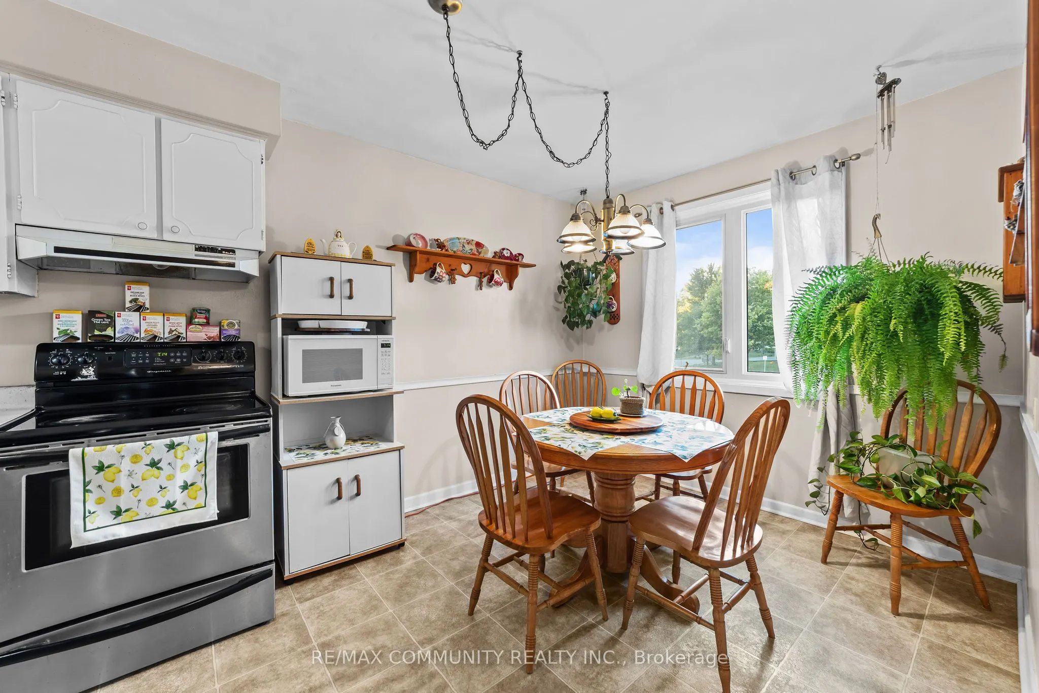 210-216 Homestead Crescent
