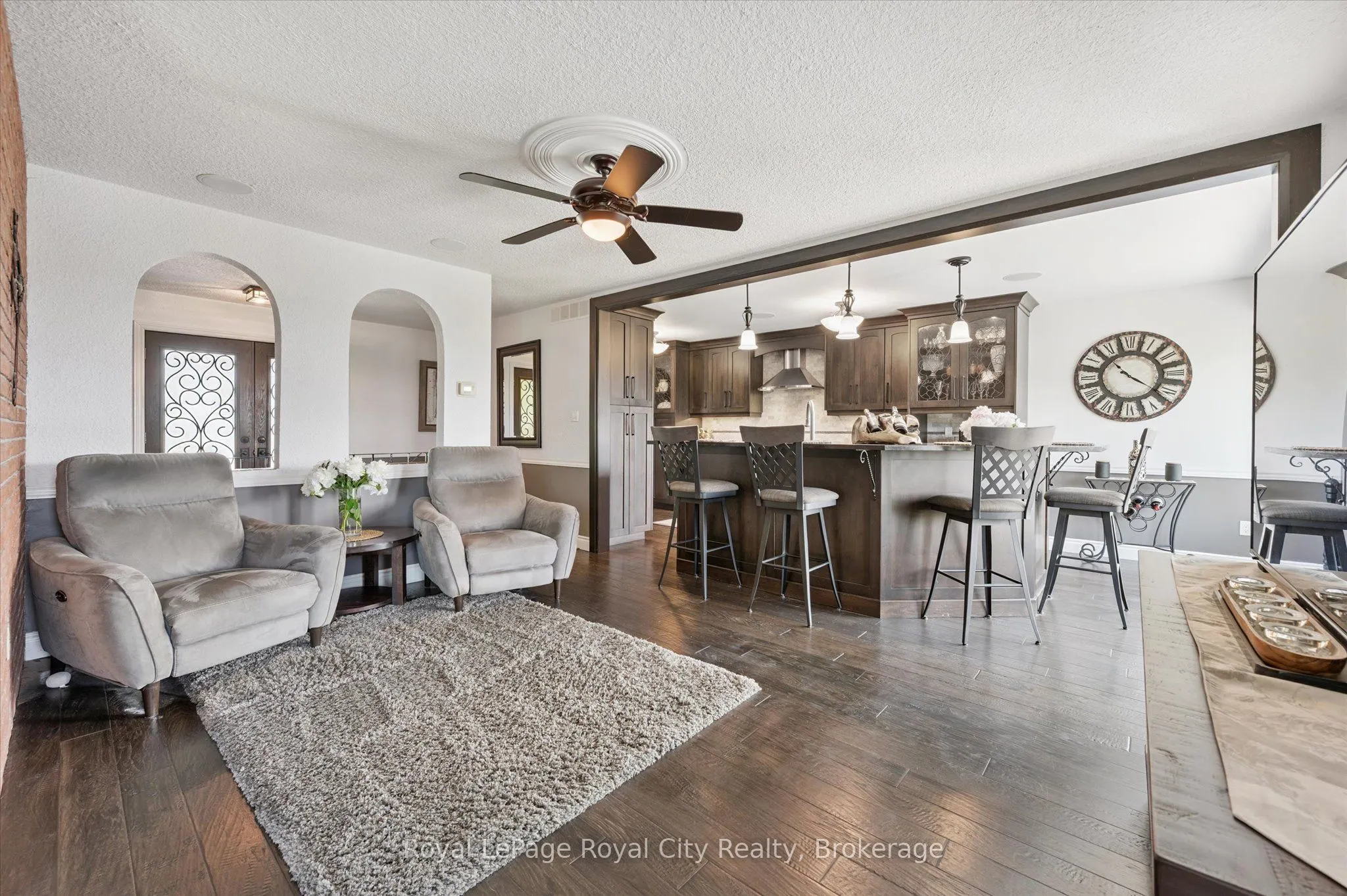 5072 Wellington Rd 32 Road