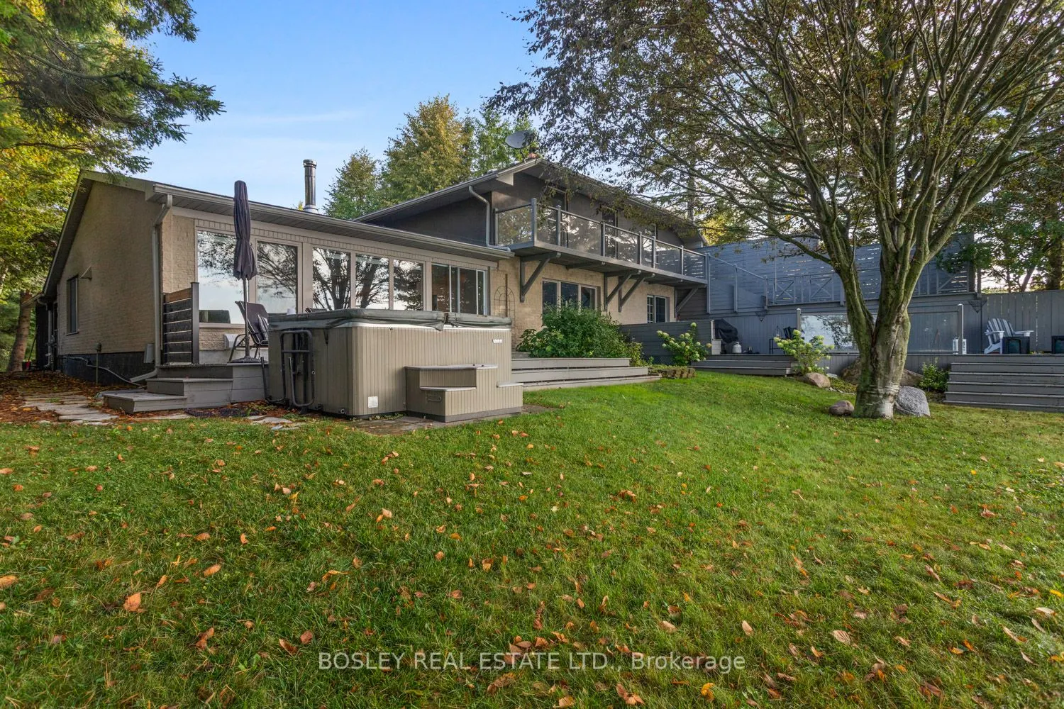 141 North Shore Road