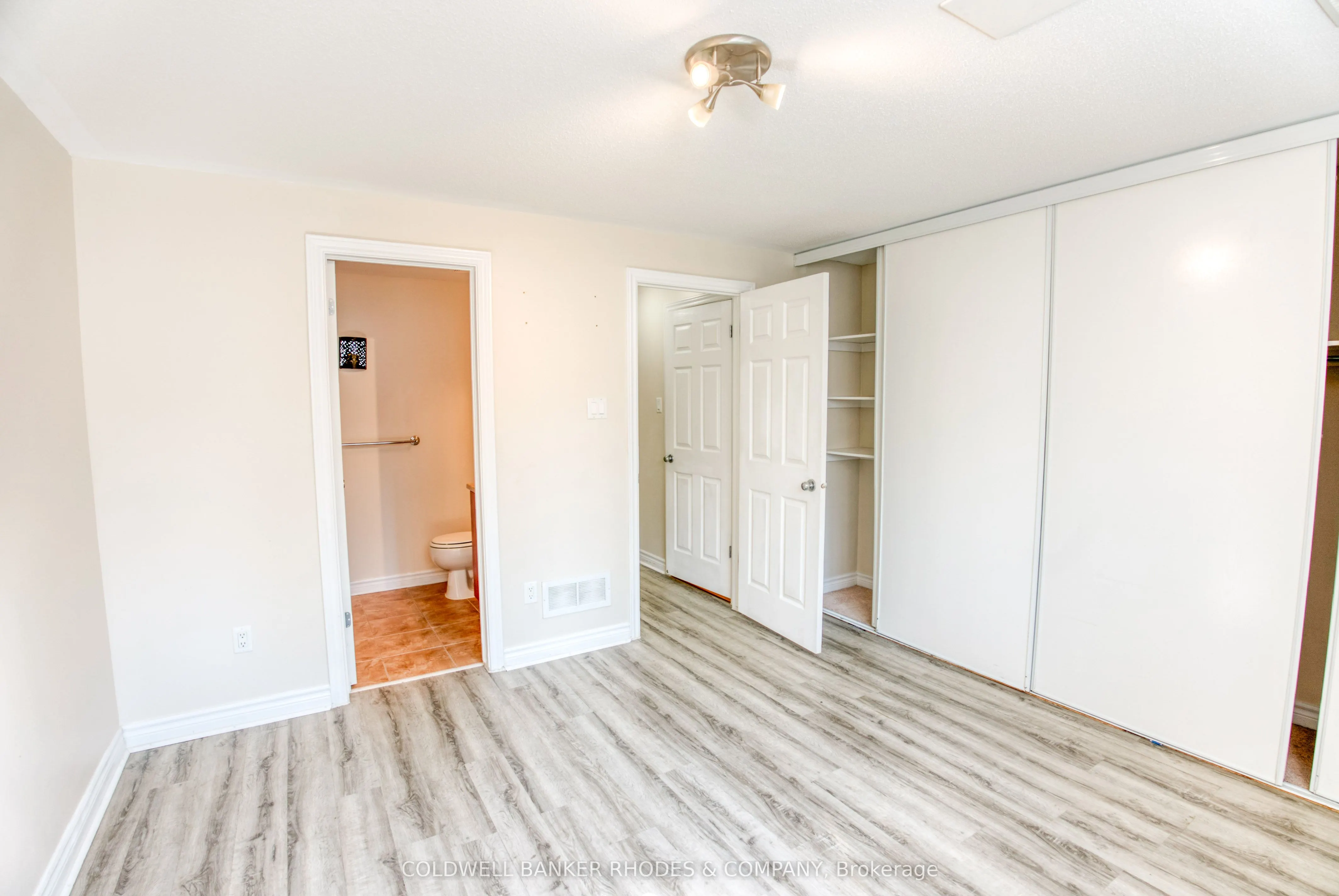 114 Brentmore Private, #93
