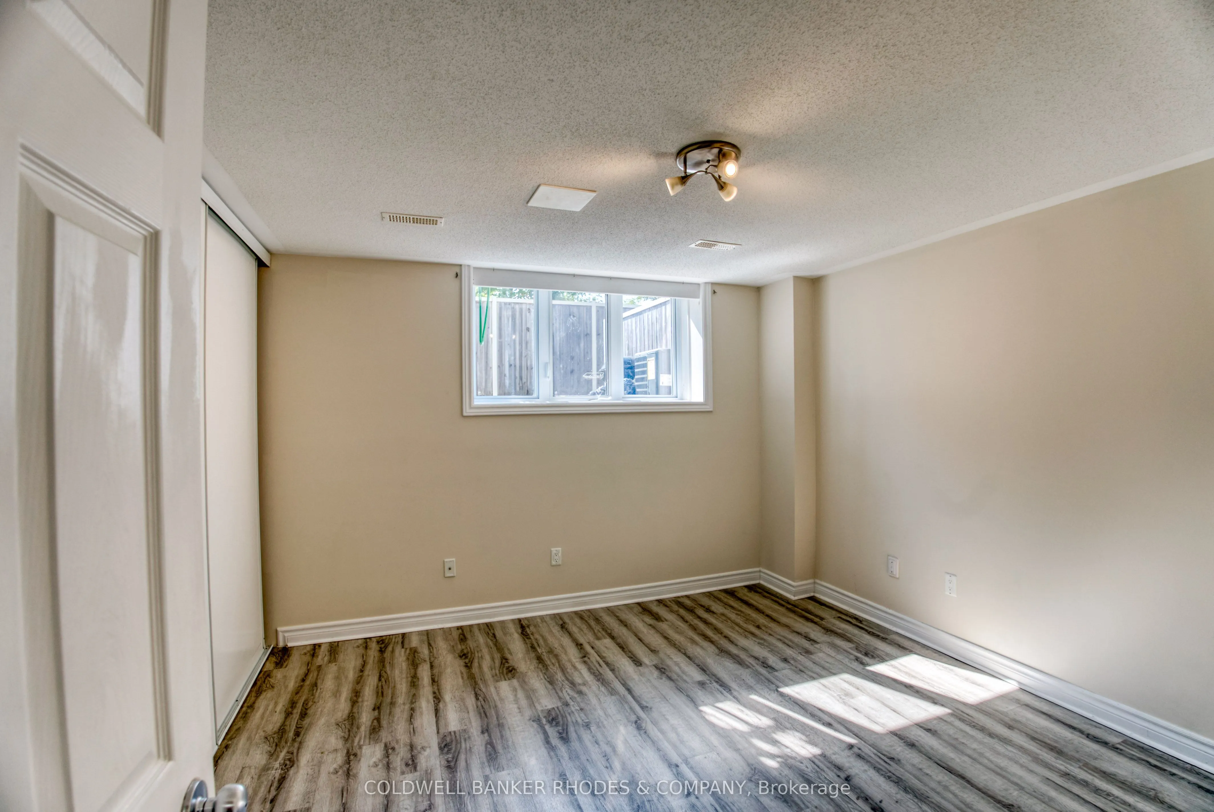 114 Brentmore Private, #93
