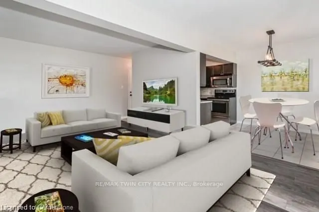 283 Fairway Road N, #101