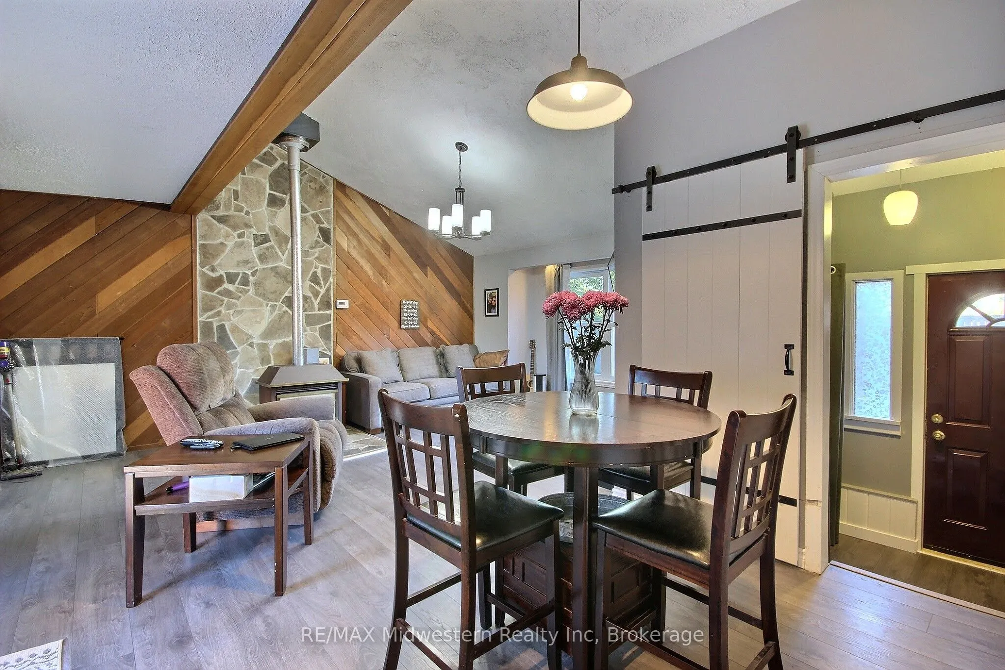 2 Kilberg Court N