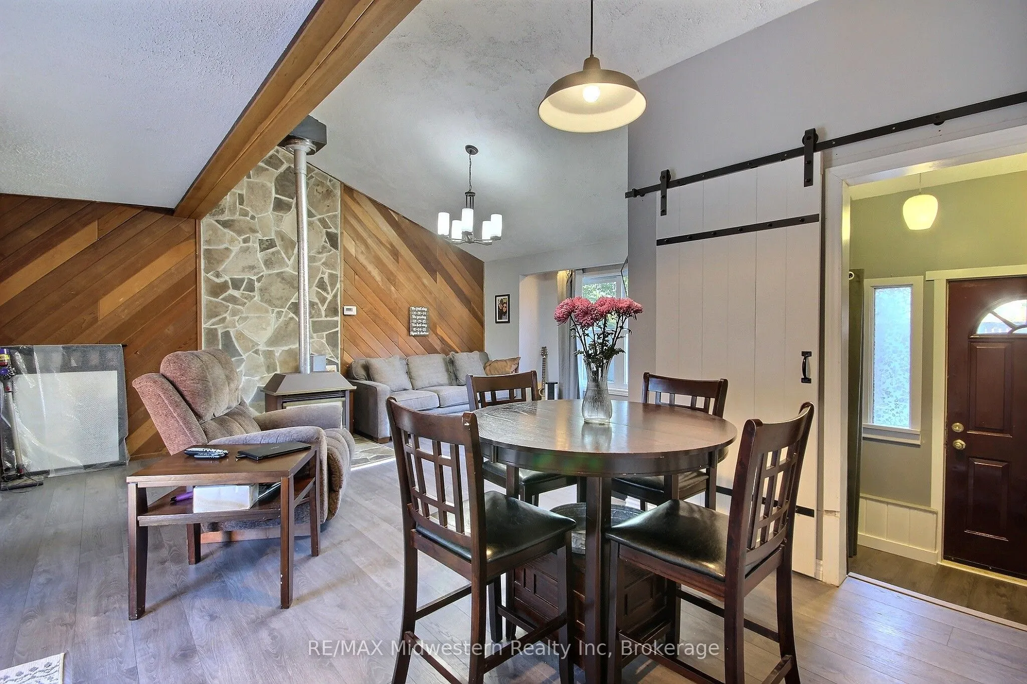 2 Kilberg Court N