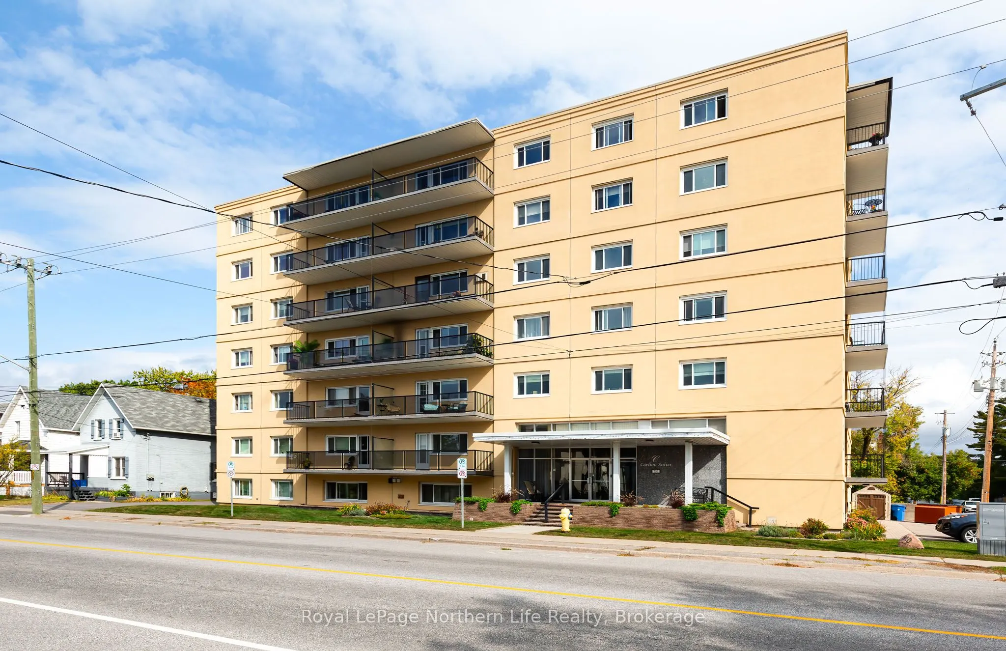 810 Main Street W, #204