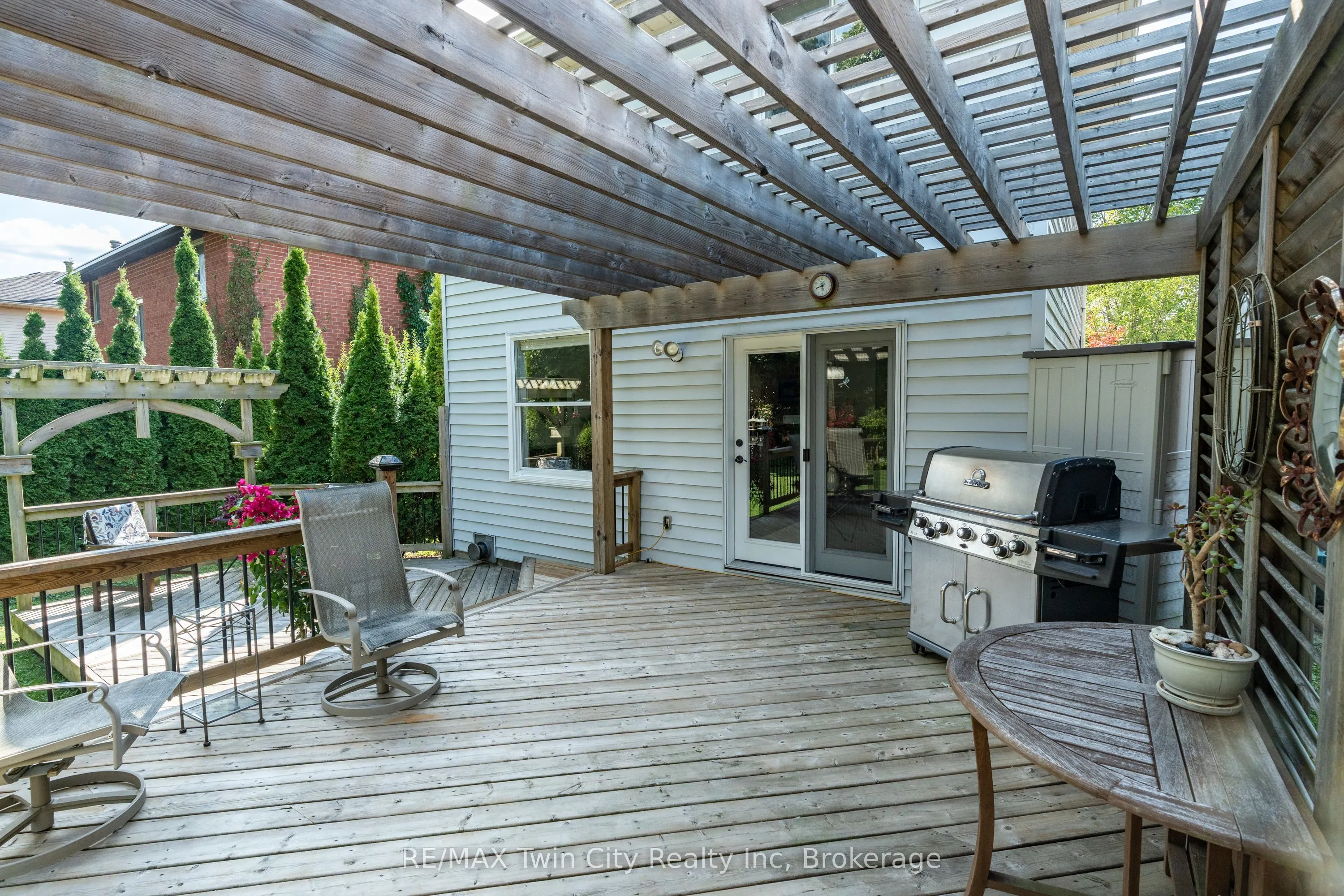 47 Dawn Crescent