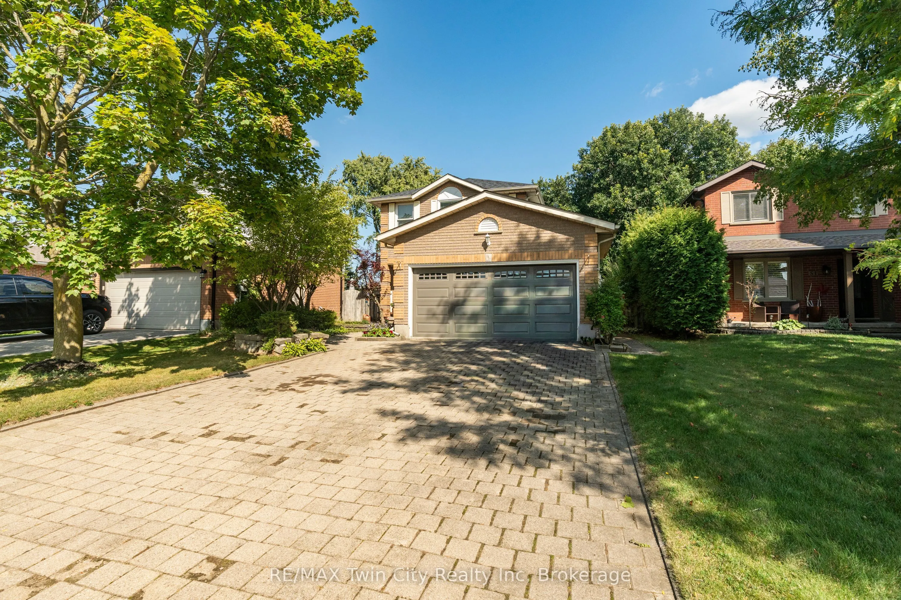 47 Dawn Crescent