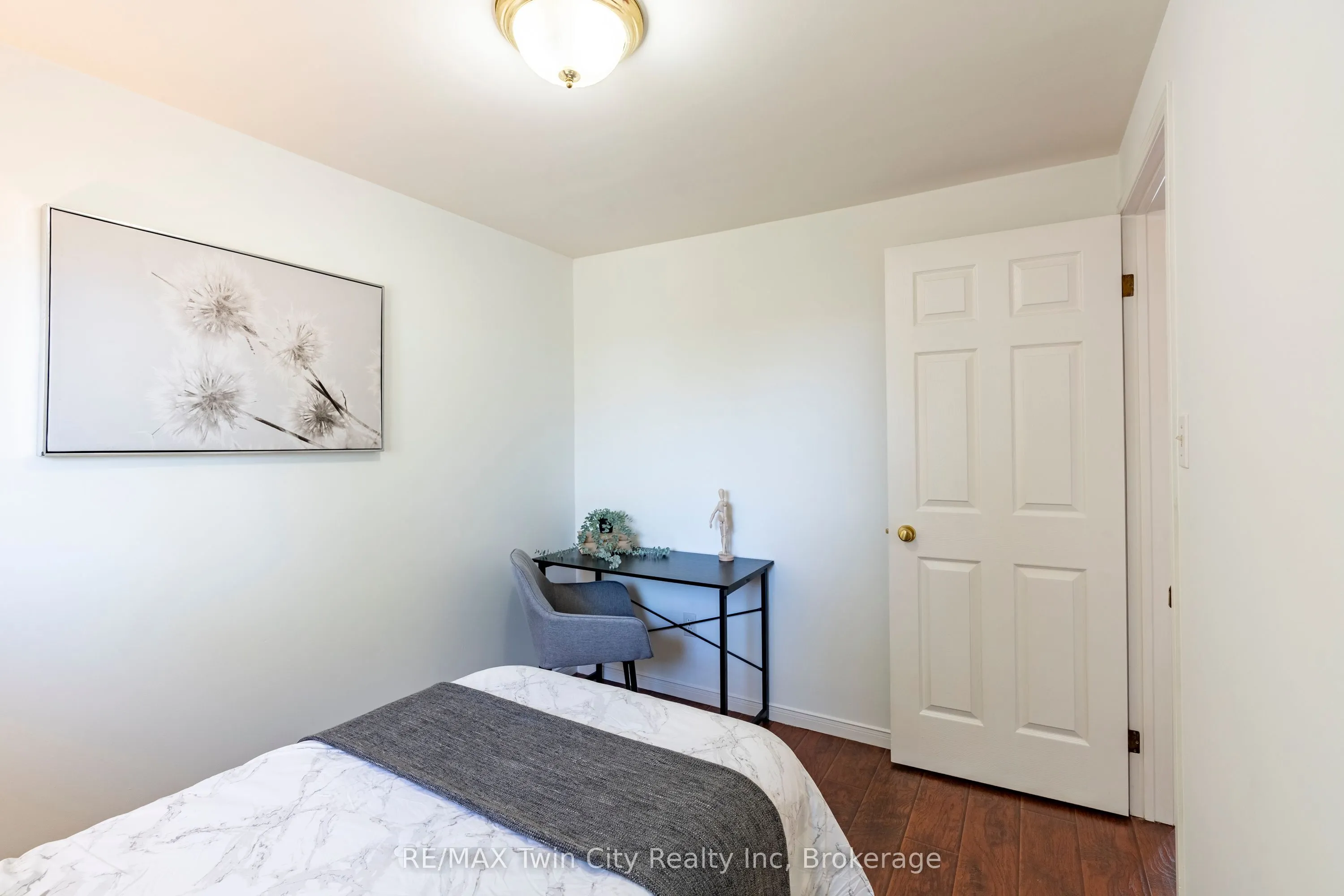 47 Dawn Crescent