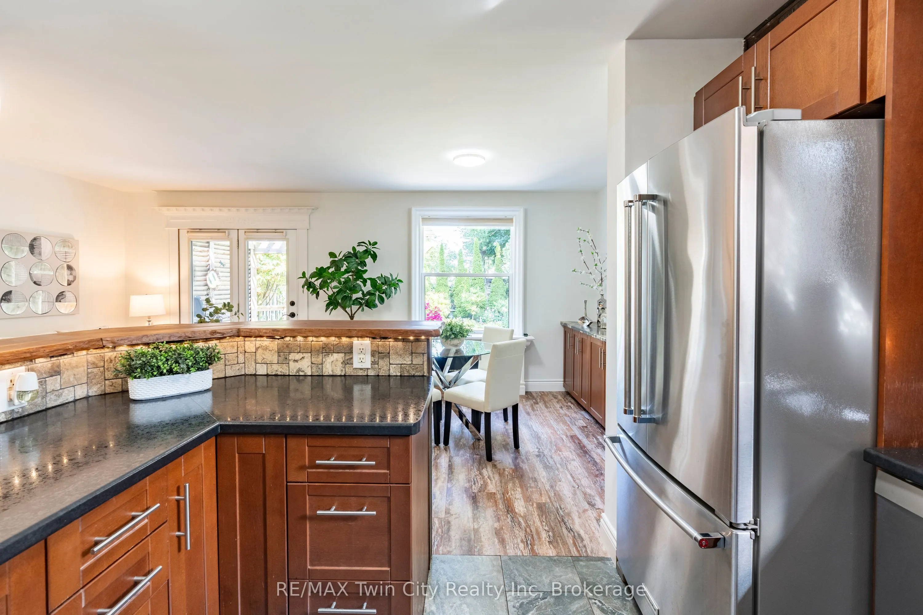 47 Dawn Crescent
