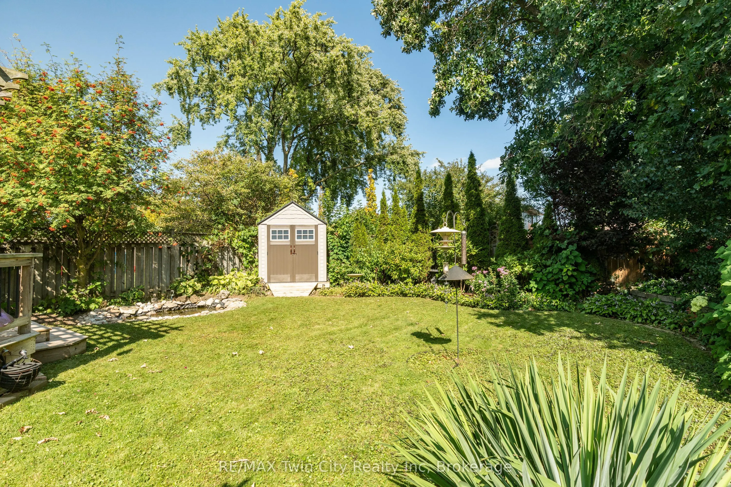 47 Dawn Crescent