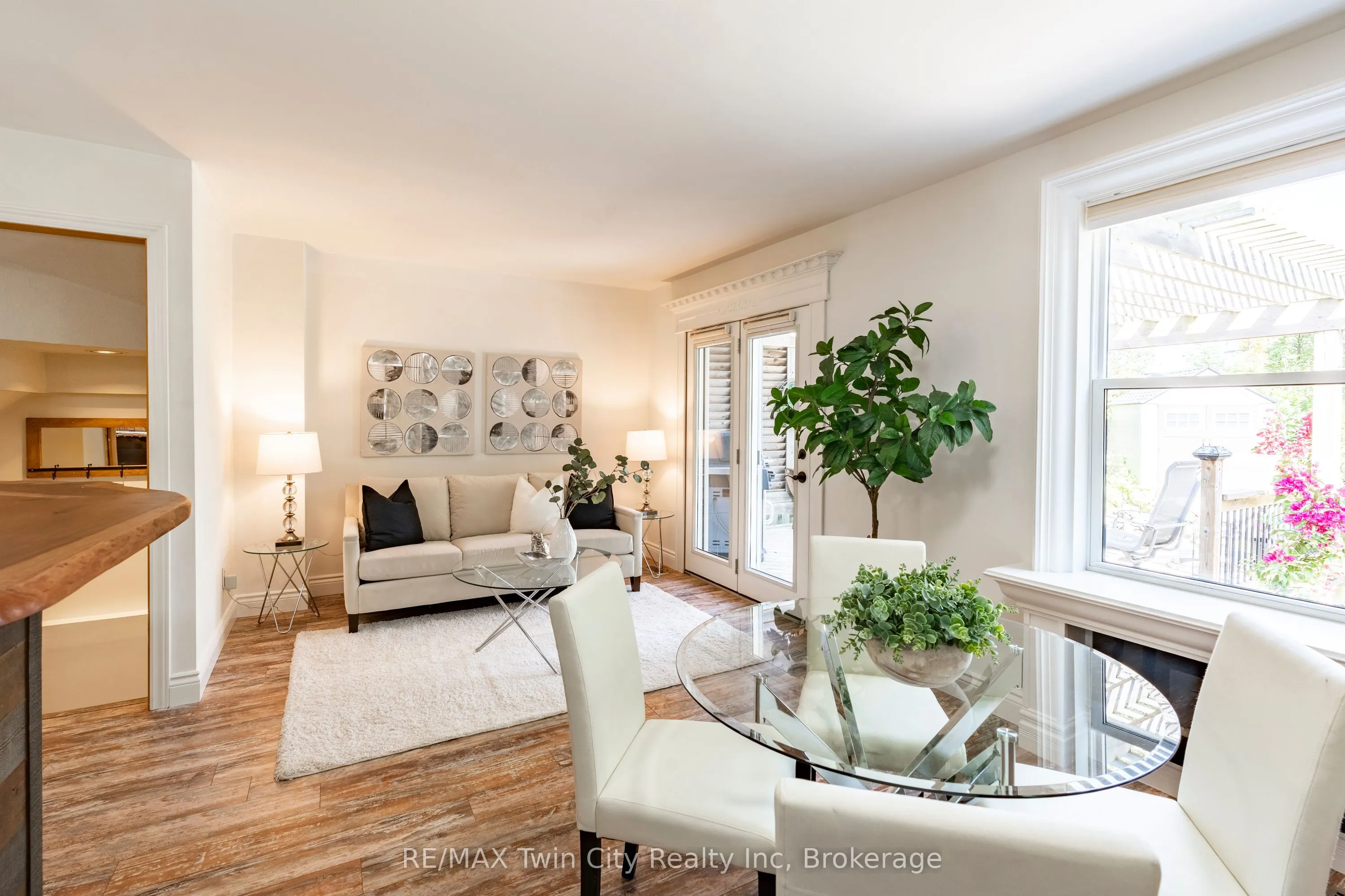 47 Dawn Crescent