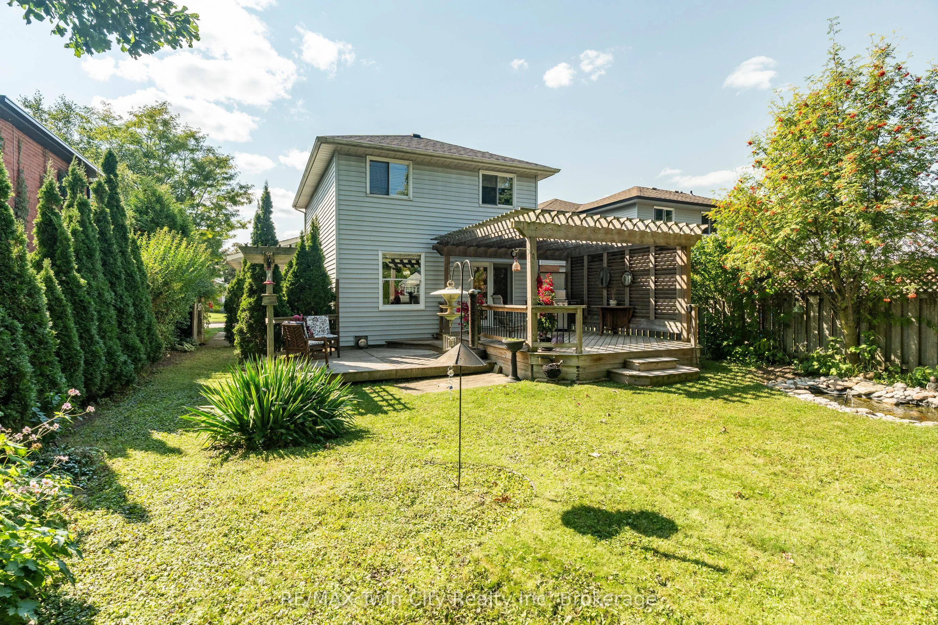 47 Dawn Crescent