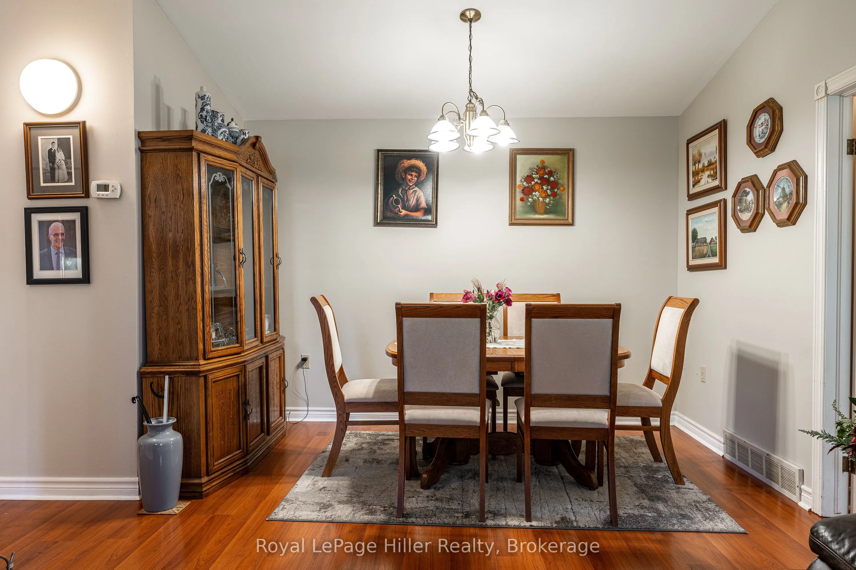 300 John Street S, #8