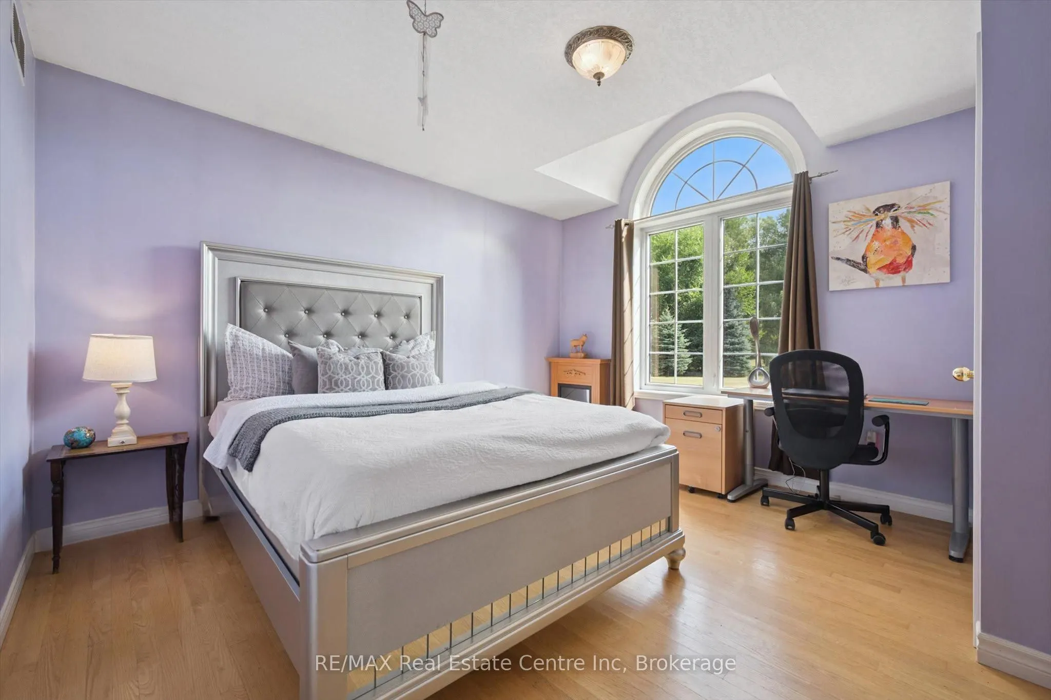 5044 WHITELAW Road