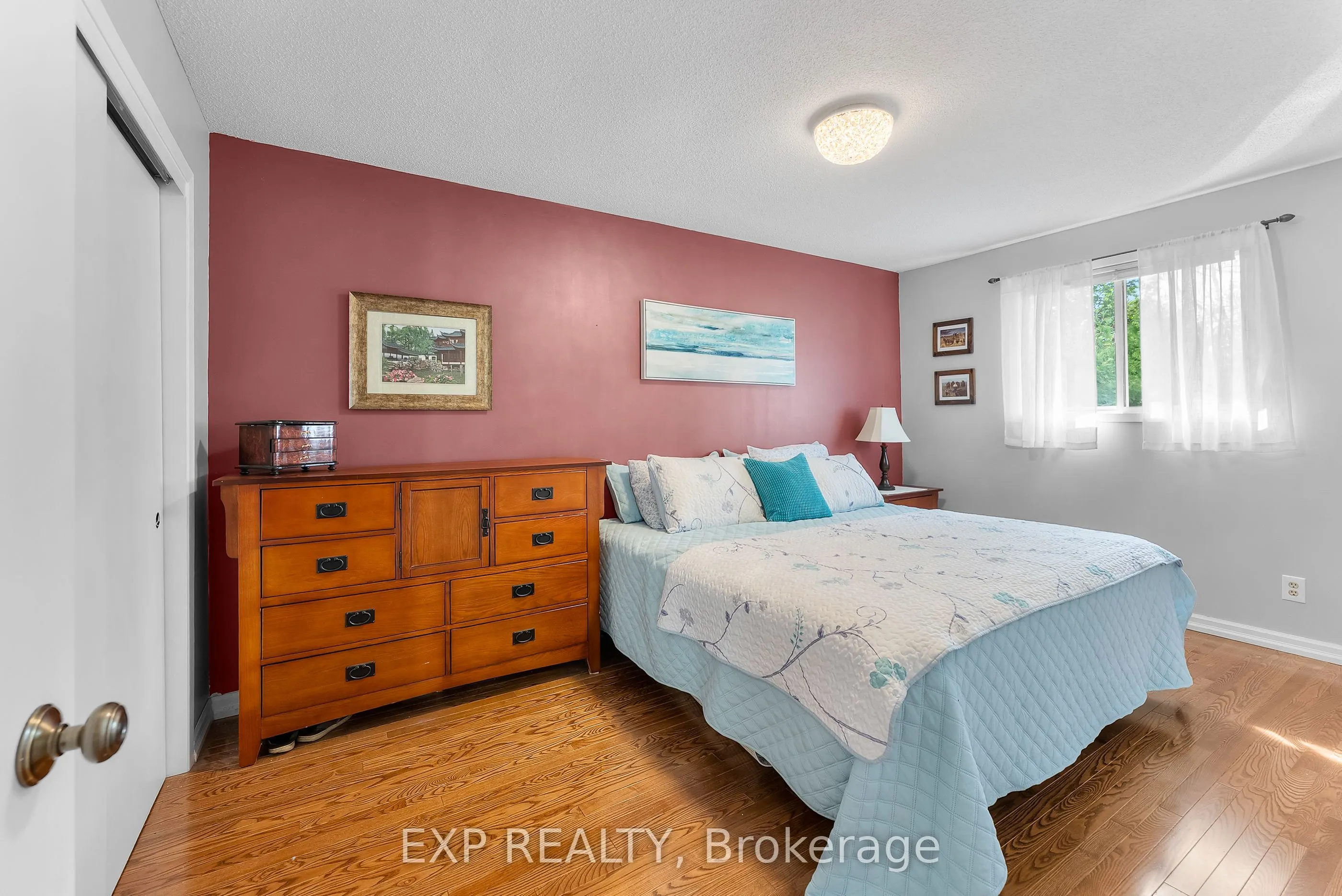 36 Vintage Crescent