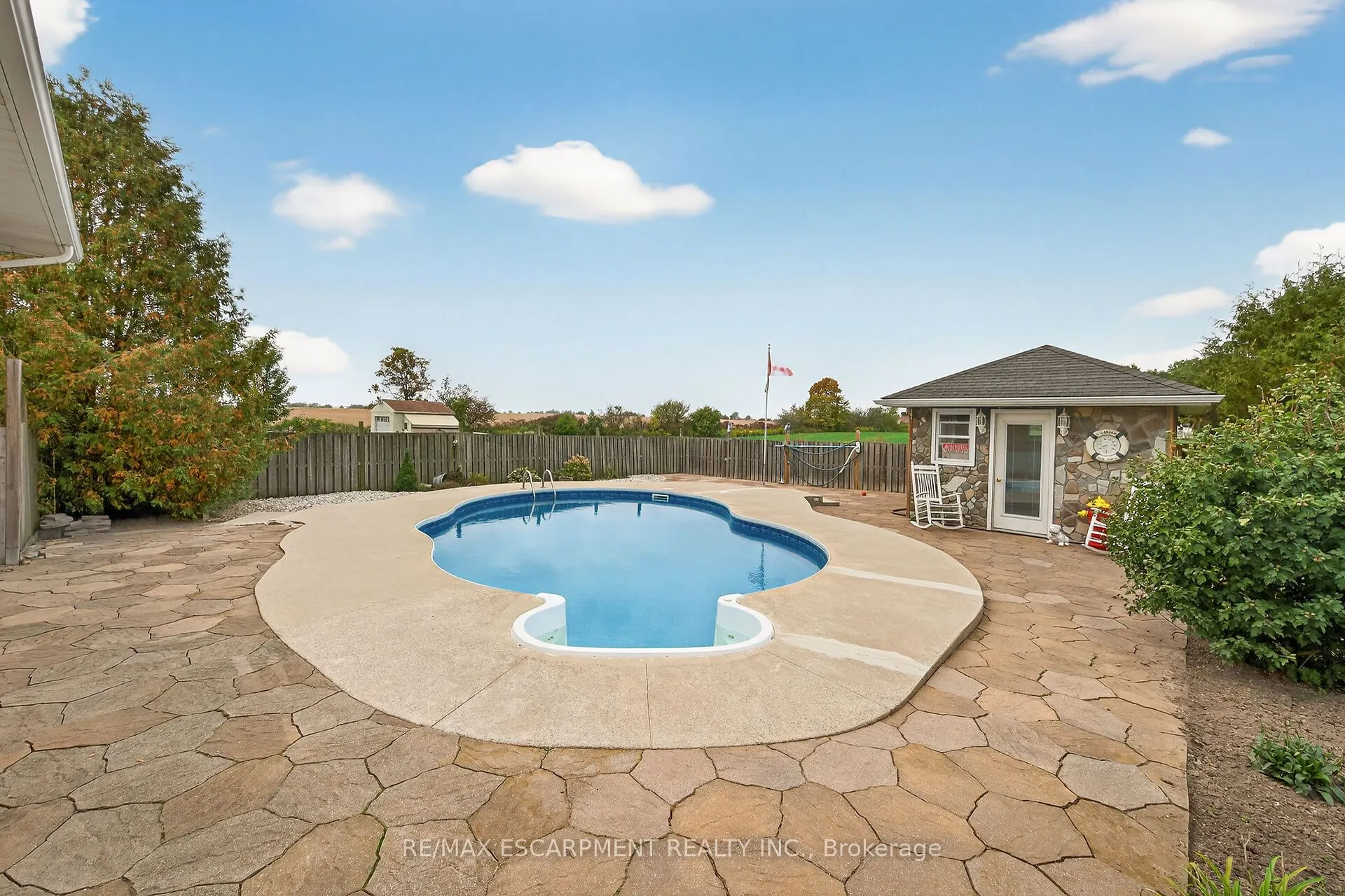 2320 HENDERSHOT Road