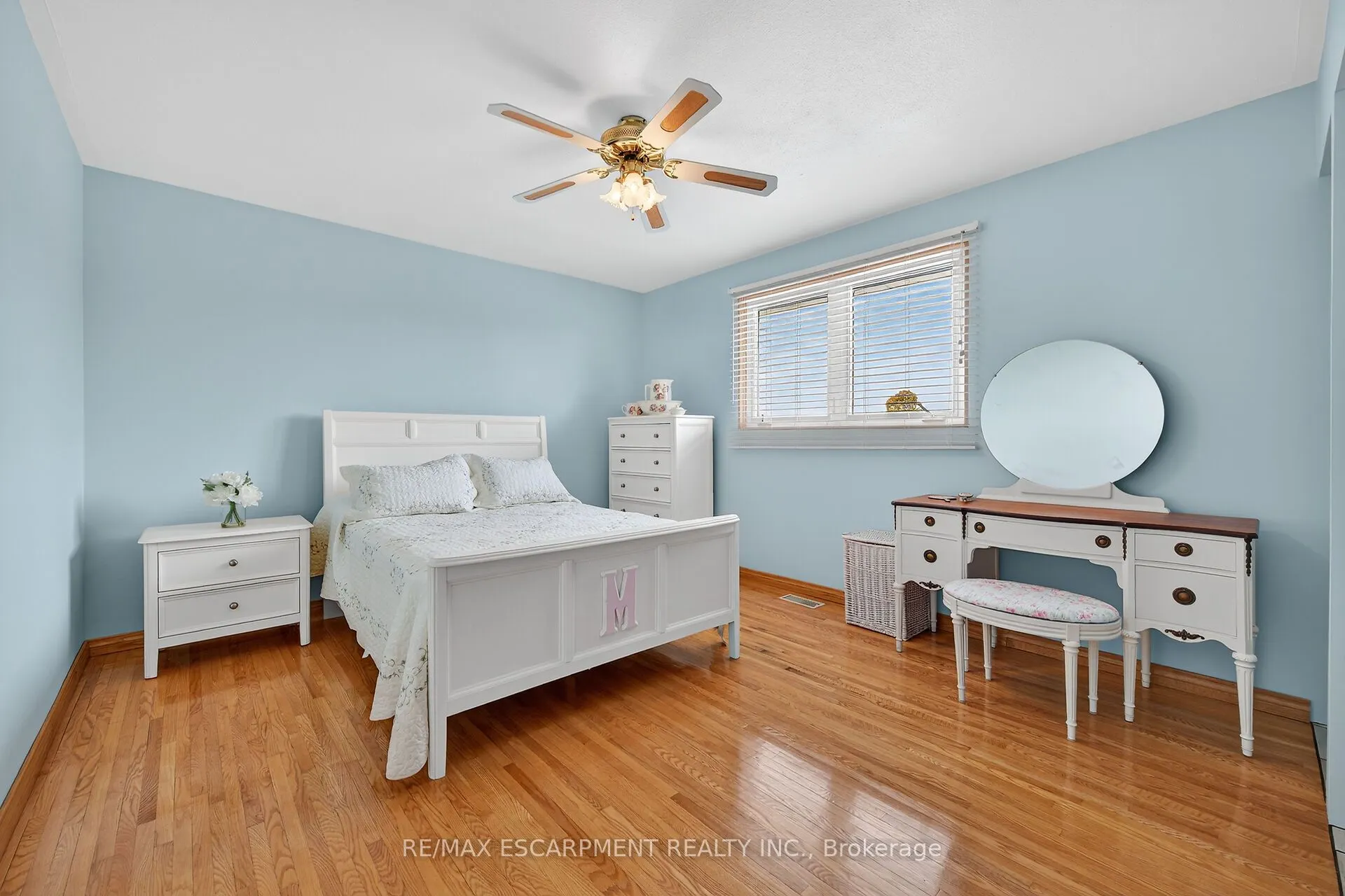 2320 HENDERSHOT Road