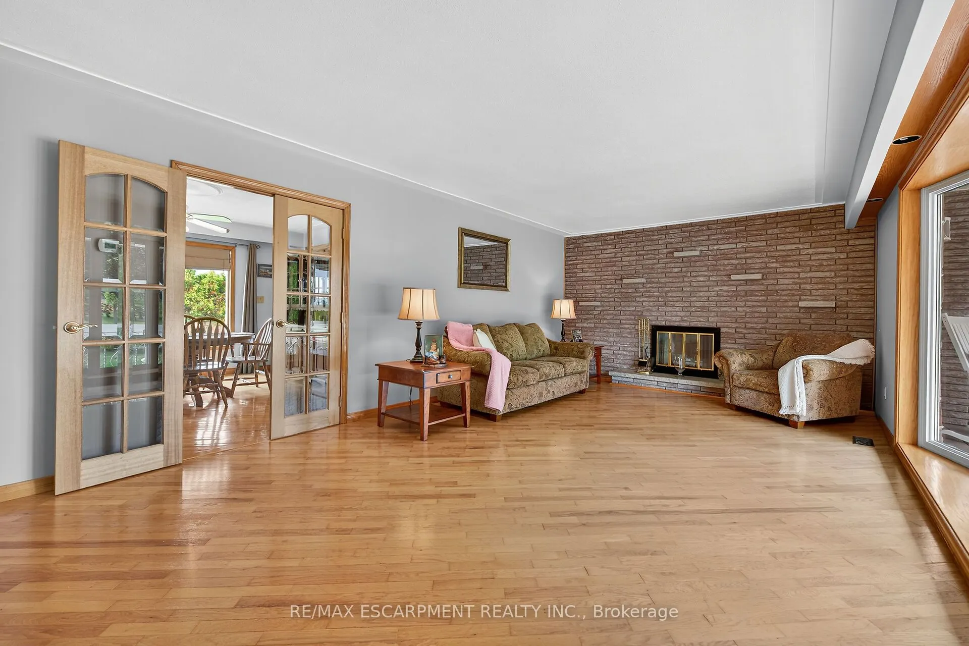 2320 HENDERSHOT Road